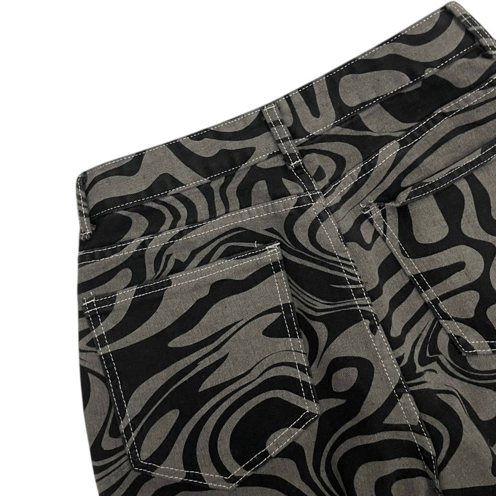 Shein SHEIN High Rise Grey & Black Abstract Swirl Statement Pants Size 28" / US 6 / IT 42 - 8 Thumbnail
