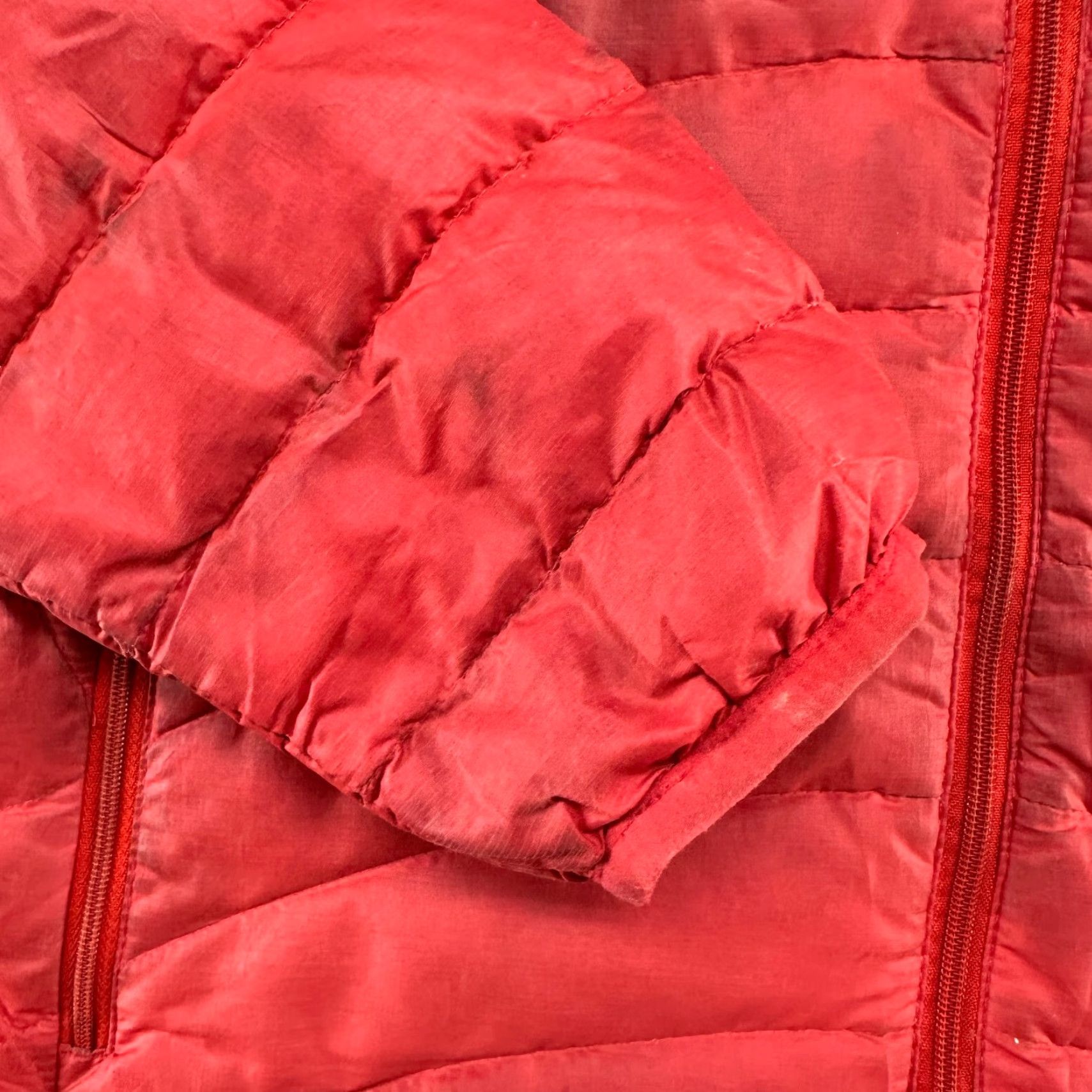 Patagonia Patagonia Jacket Womens M Red Puffer Down Insulated Full Zip Logo Quilted Pocket Short Coat Size M / US 6-8 / IT 42-44 - 5 Thumbnail