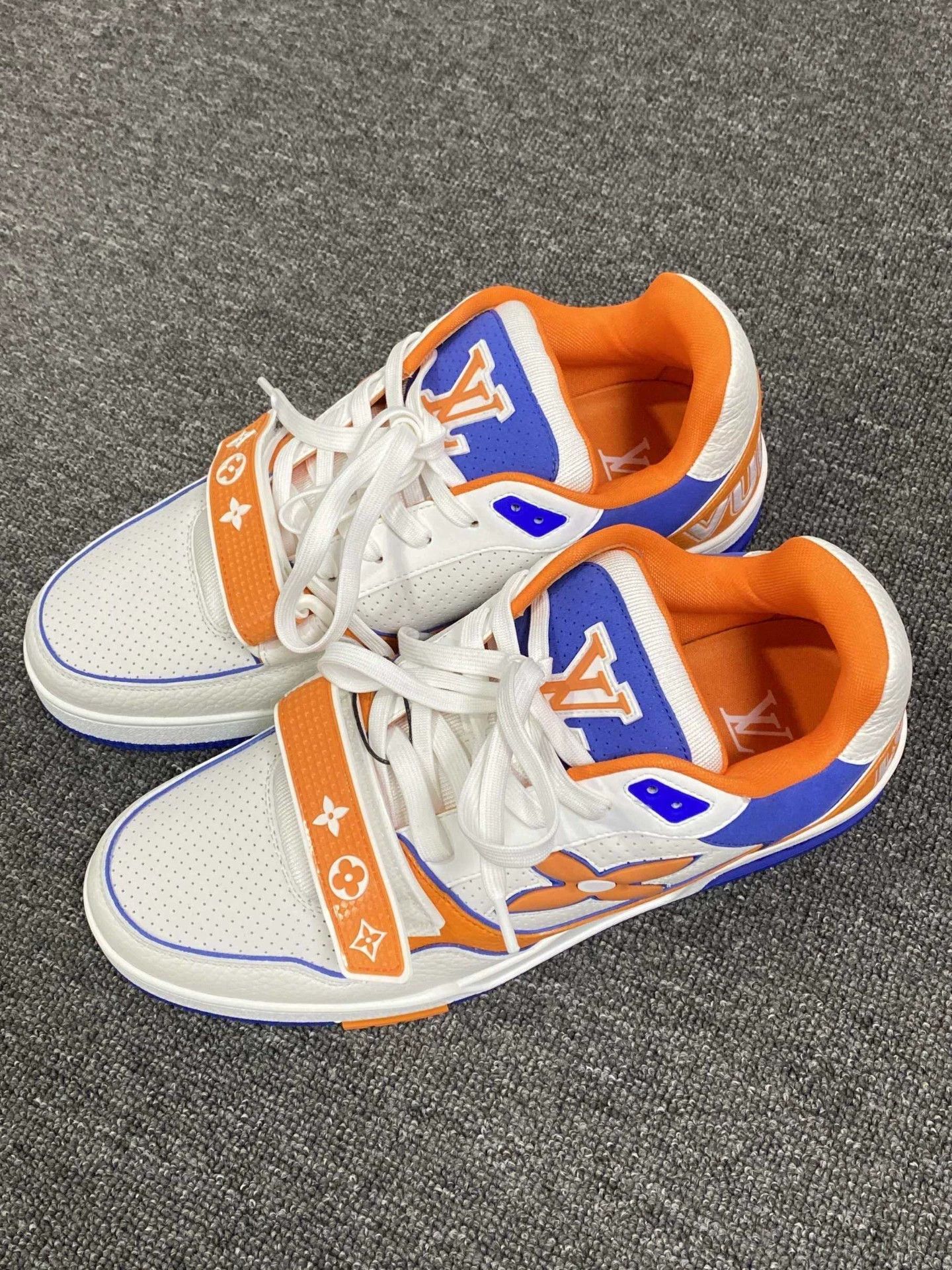 Louis Vuitton Louis Vuitton Color-Block Velcro Trainer 25 42 Size US 9 / EU 42 - 1 Thumbnail
