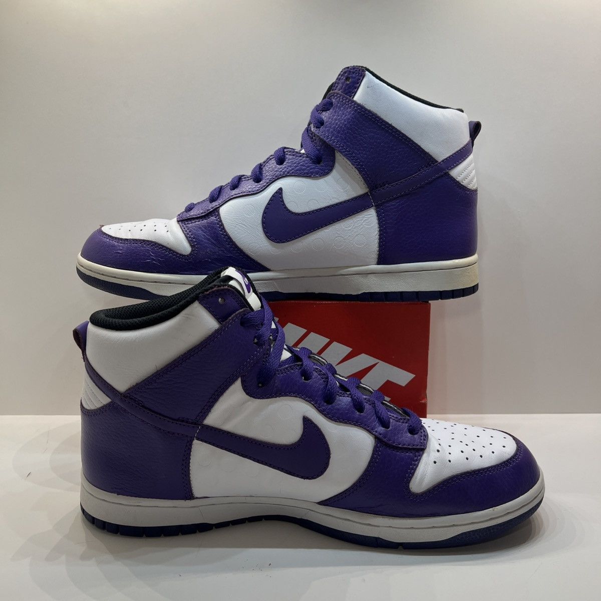 Nike × Vintage Nike Dunk High ‘08 BTTYS - Varsity Purple Size US 11 / EU 44 - 2 Thumbnail