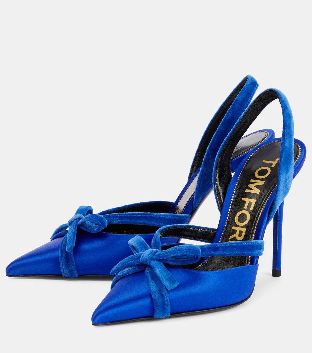 o1y0126 Slingback Pumps in Bright Blue