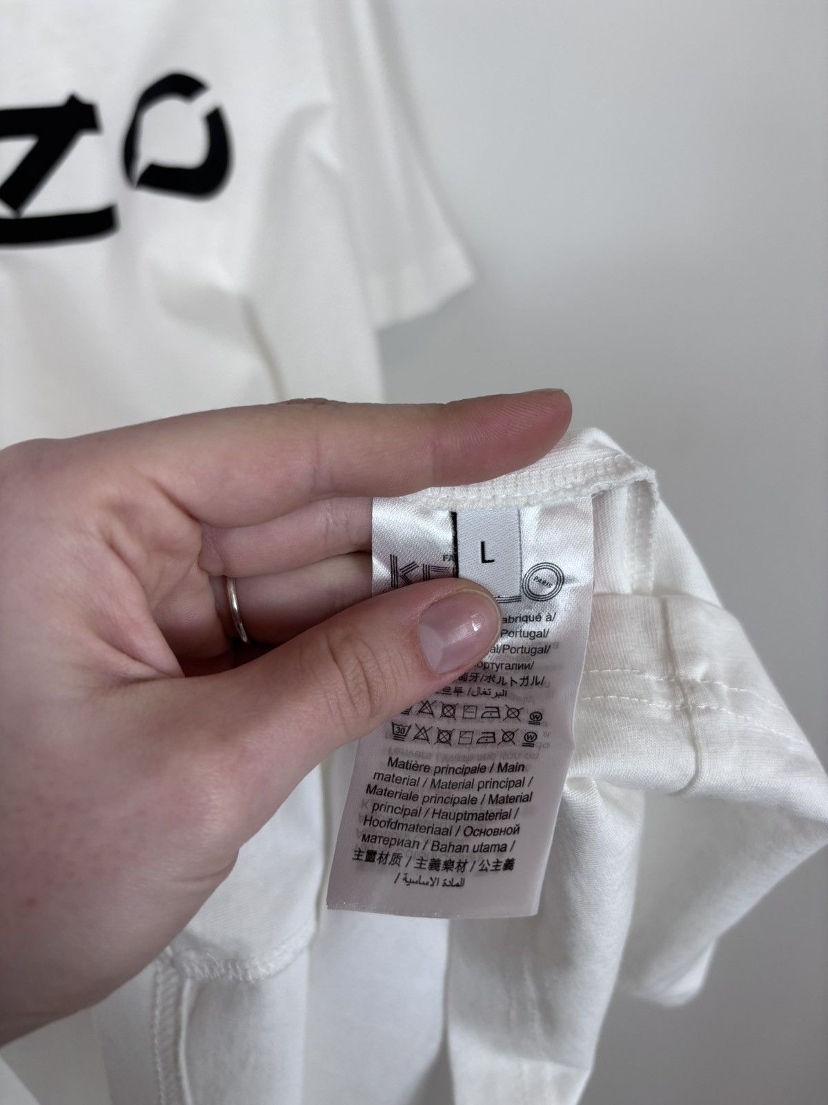 Kenzo Kenzo Paris Men’s Big Graphic Digital Logo White T-Shirt Tee Size US L / EU 52-54 / 3 - 13 Thumbnail