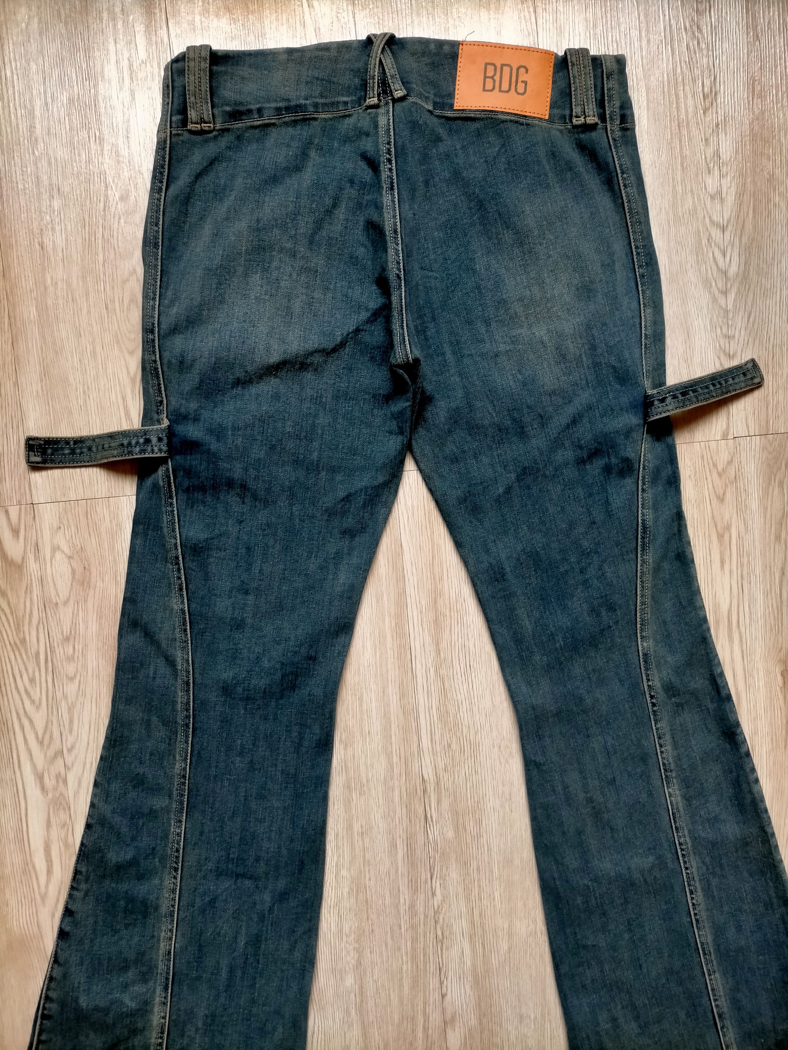 Bdg BDG Urban Outfitters Flare Jeans Low rise Boot cut denim Size US 30 / EU 46 - 9 Thumbnail