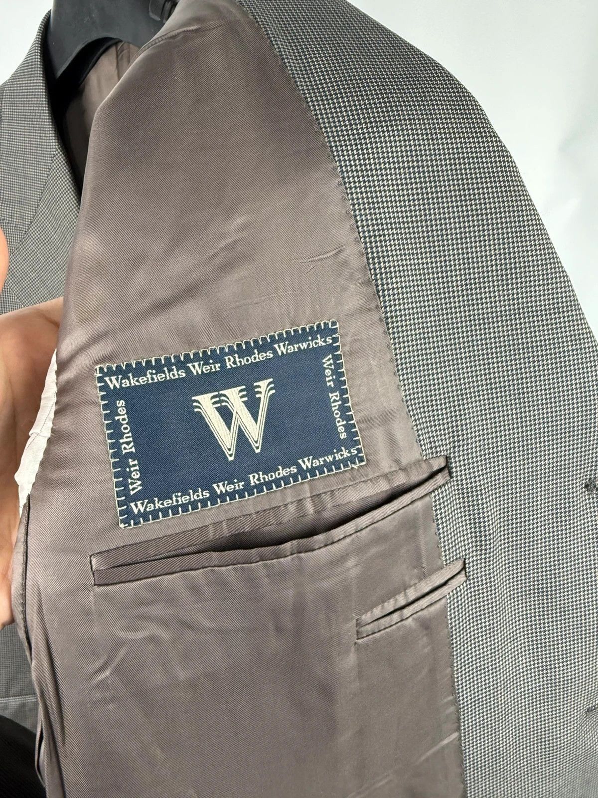 Canali Canali Wool Suit size 54 Size 44R - 10 Thumbnail