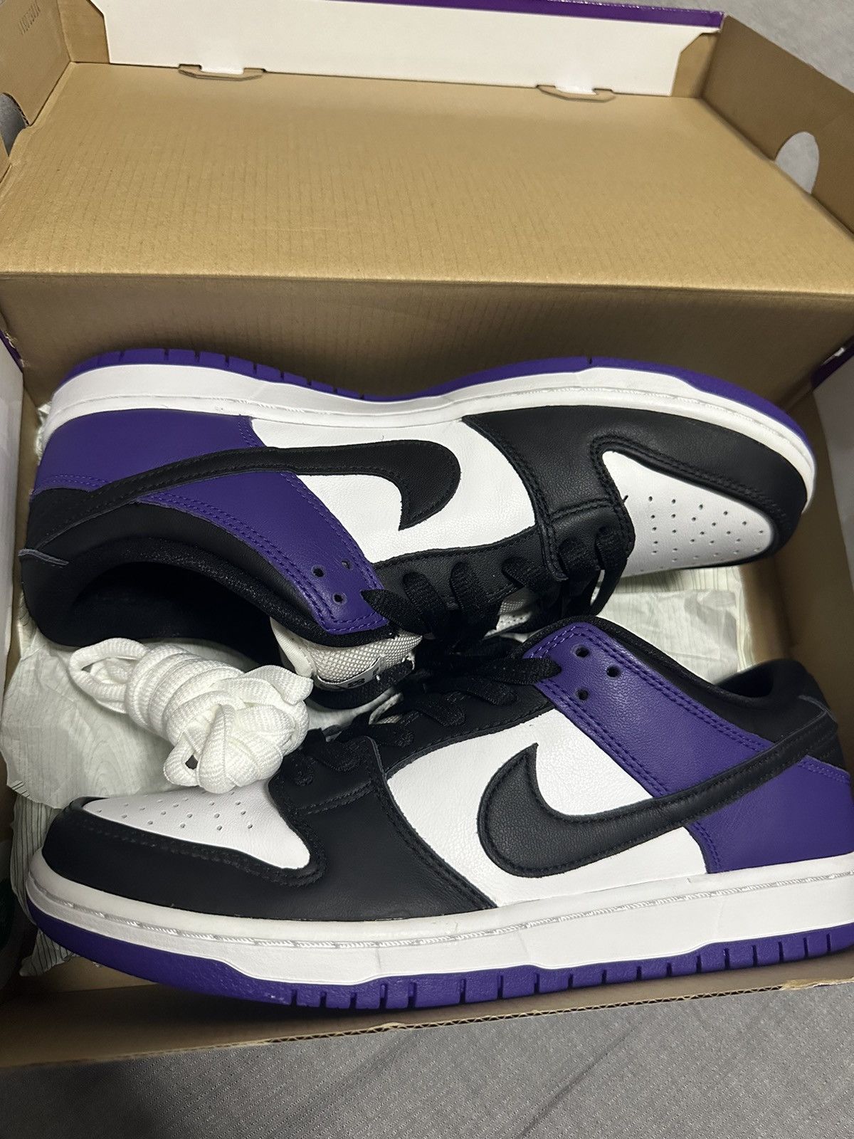 Nike Nike SB Dunk Low Court People (2021) Size US 9.5 / EU 42-43 - 1 Thumbnail