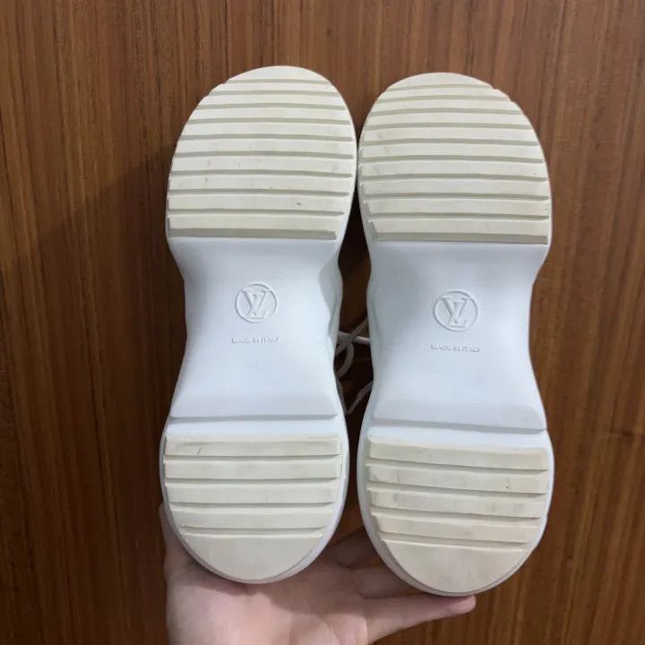 Louis Vuitton Louis Vuitton Sporty Casual Sneakers in White and Yellow -2 Size US 8.5 / EU 41-42 - 4 Thumbnail