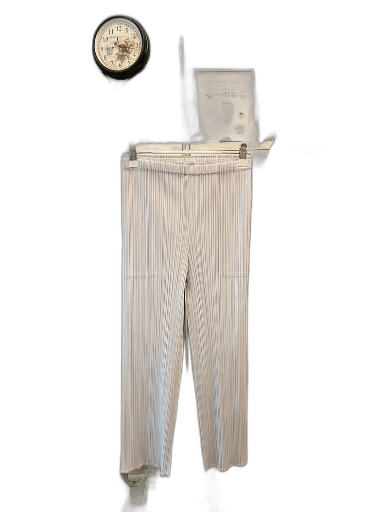 Issey Miyake Issey Miyake Gray Cropped Pants Size 3 Size 23" - 1 Thumbnail
