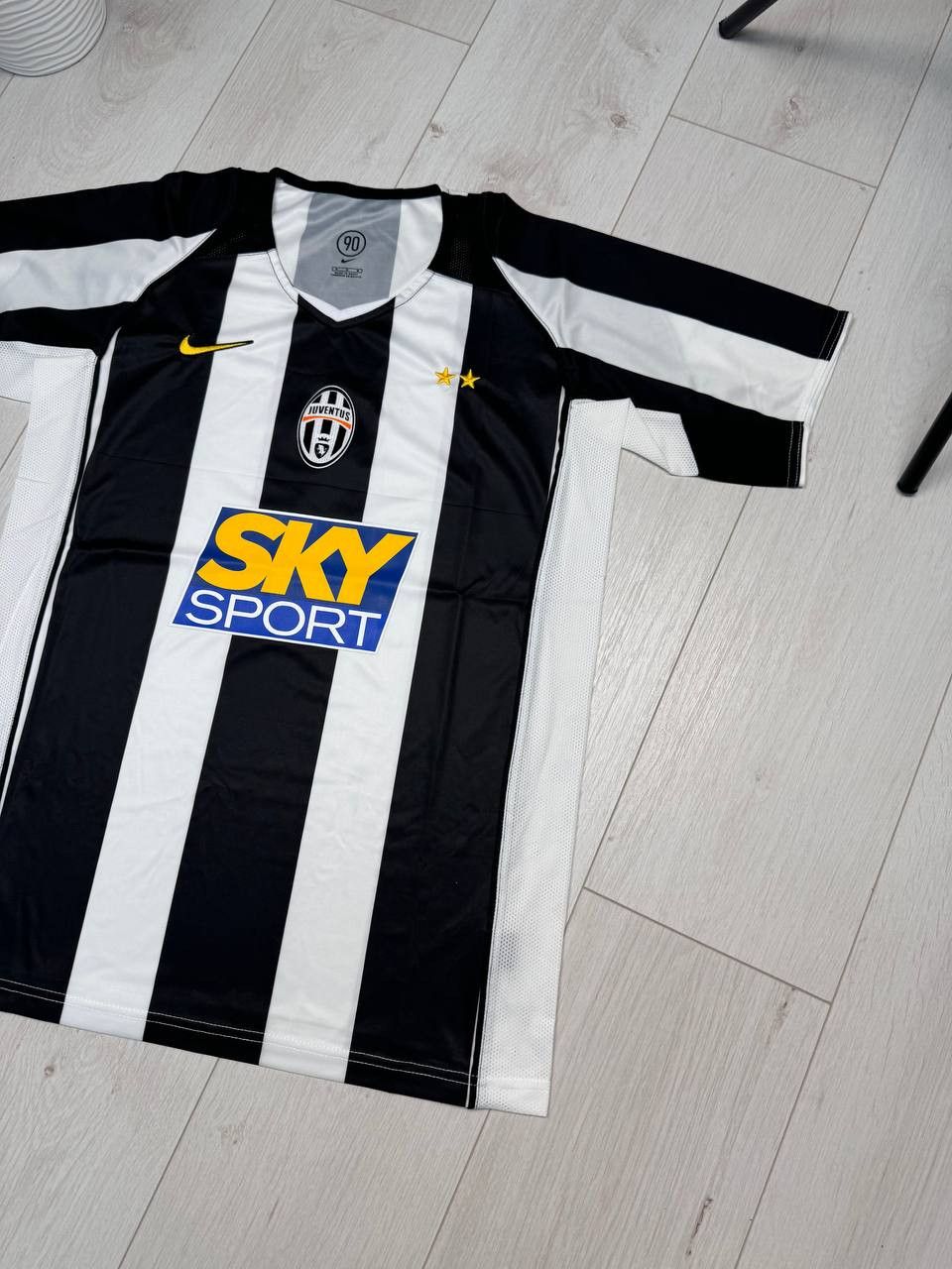 Nike NIKE JUVENTUS ITALY 2004/2005 Jersey Size US M / EU 48-50 / 2 - 3 Thumbnail