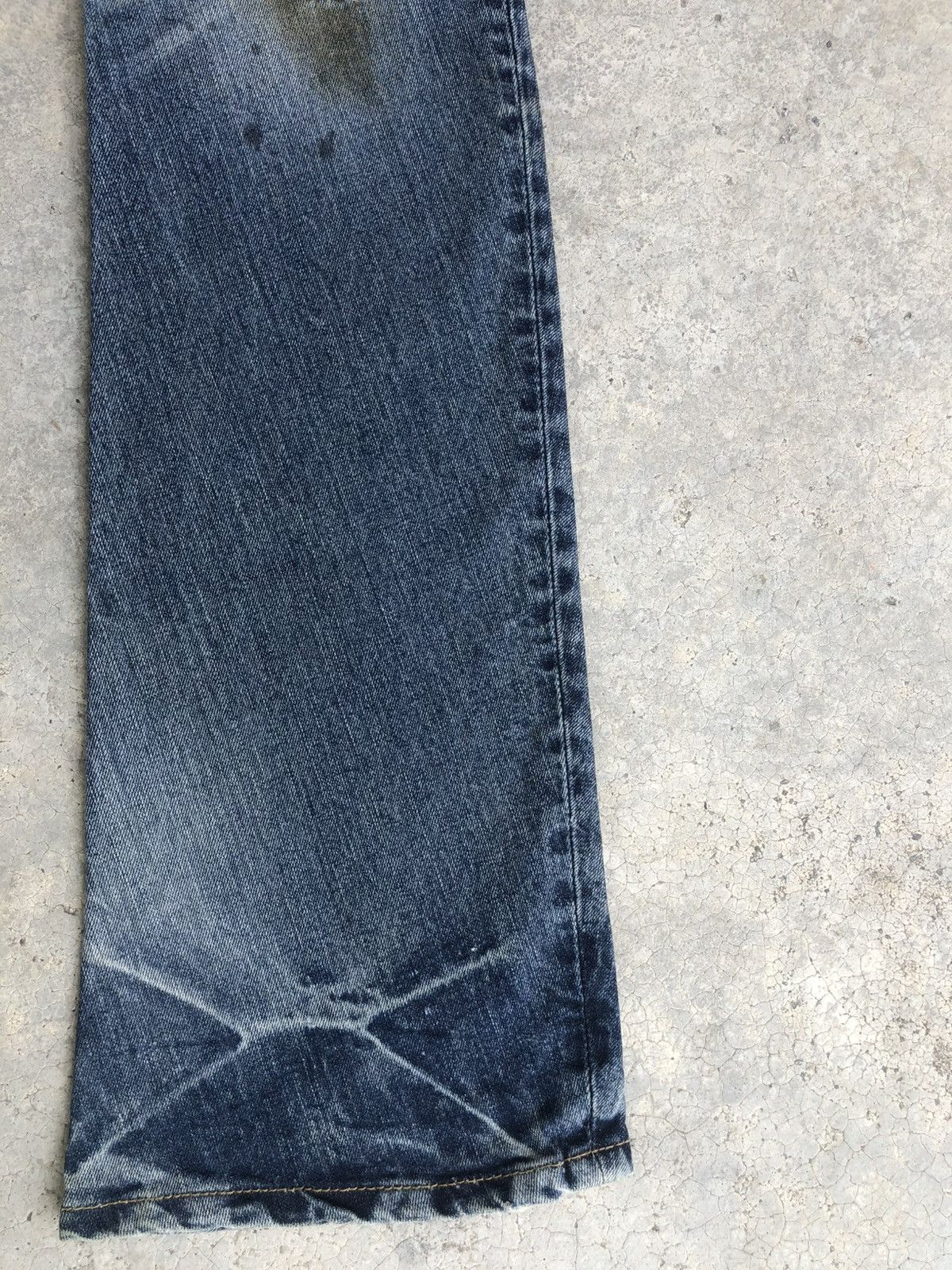 If Six Was Nine Of The Neige Flared Jeans Distressed Jeans J Cut Size US 31 - 7 Thumbnail
