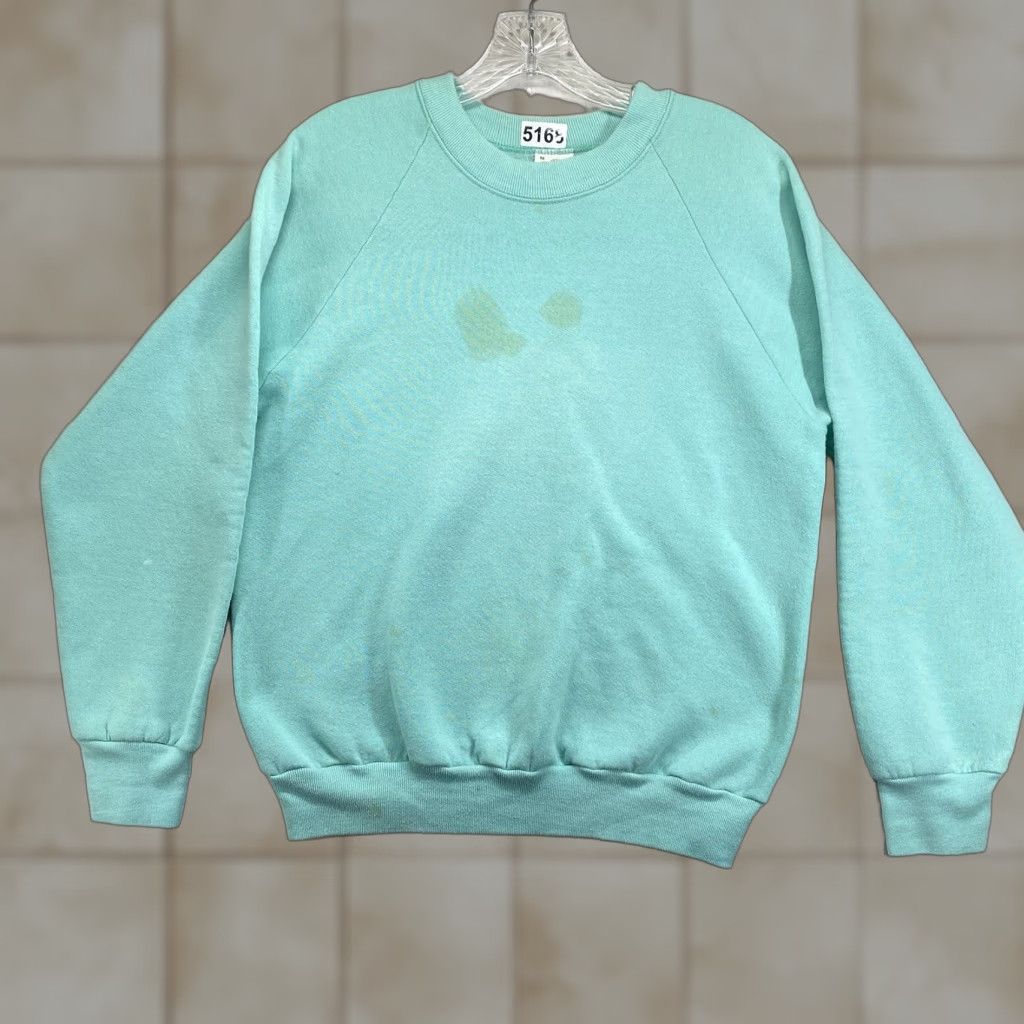 Fruit Of The Loom VINTAGE Fruit of the Loom Sweatshirt XS Ice Blue Unisex Adults Crew Neck Pullover Long Sleeve Slim Fleece USA 80s 90s Blank Size US XS / EU 42 / 0 - 1 Thumbnail