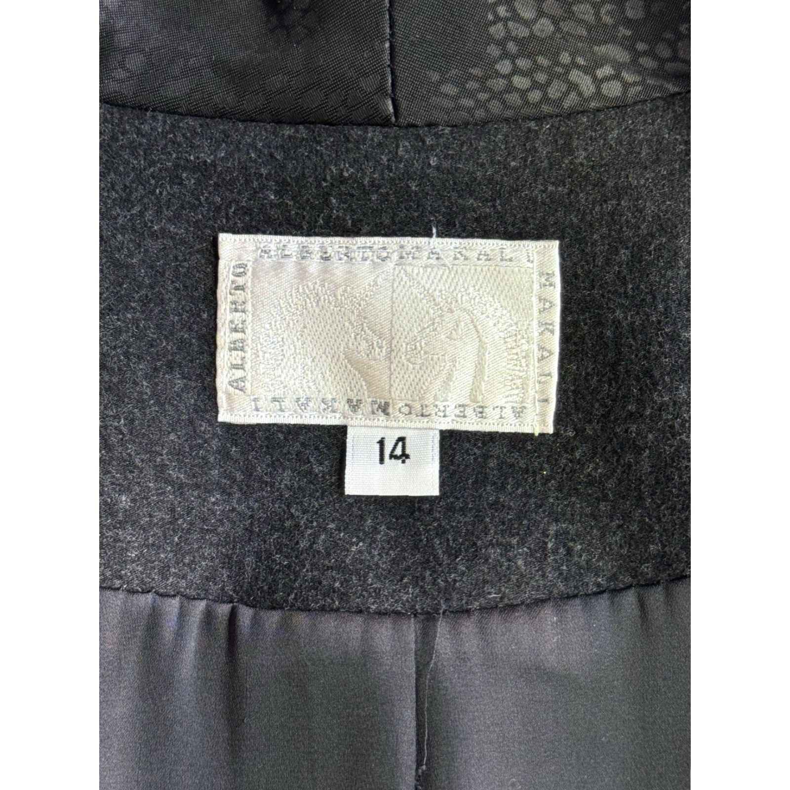 Black Diamond Alberto Makali Black Diamond Stud Evening Jacket Women's 14 Regular Polyester Striped Studded Black 14 Women Jacket Size XL / US 12-14 / IT 48-50 - 7 Thumbnail