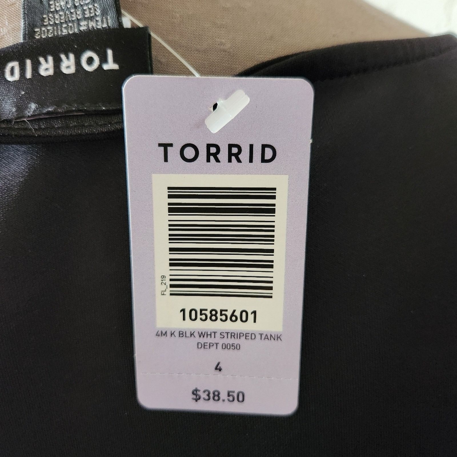 Torrid TORRID ☆ BLACK & WHITE STRIPED ☆ PEPLUM TOP ☆ 4x ☆ NWT Size 4XL / US 24-26 - 9 Thumbnail