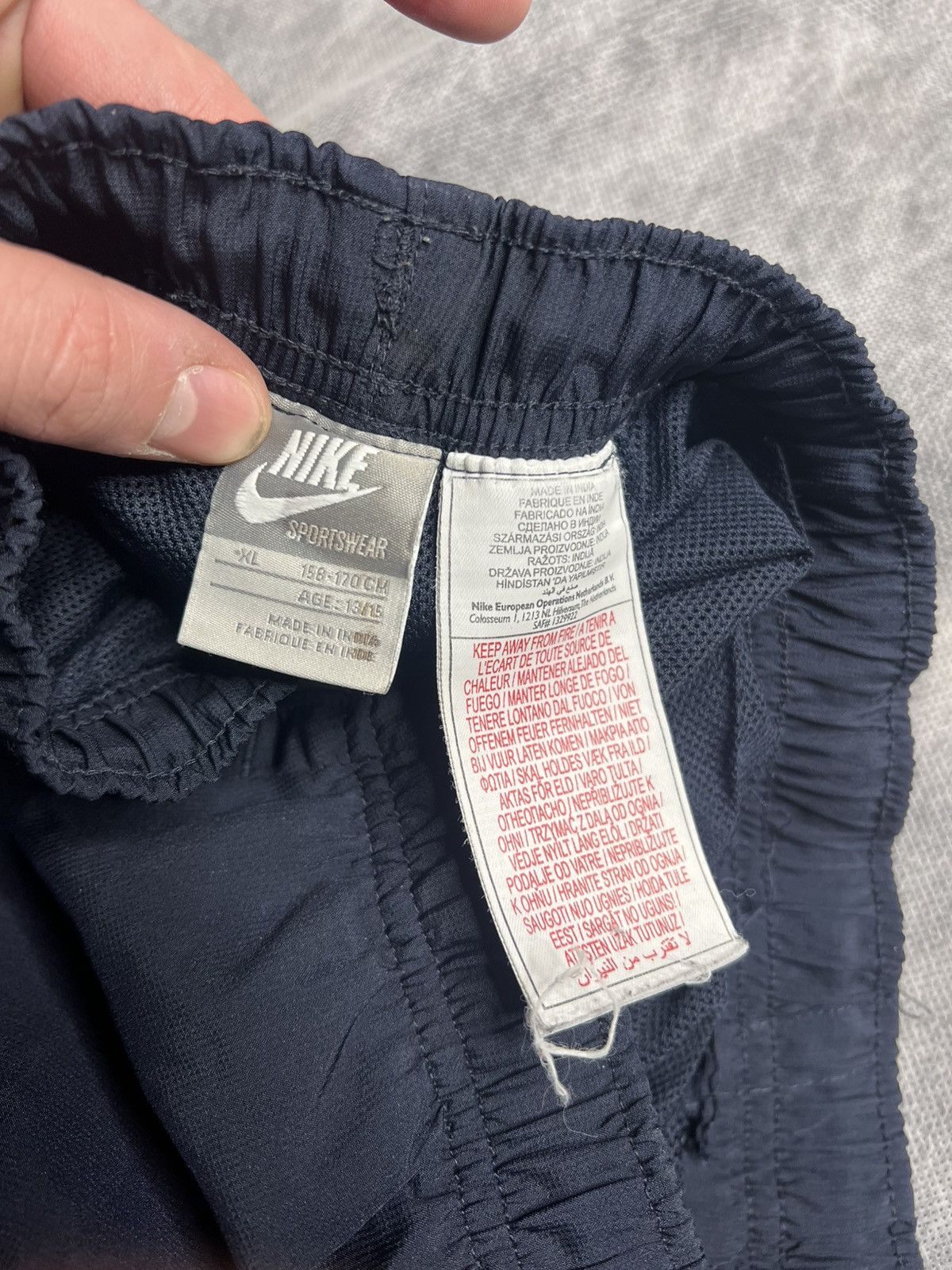Nike Nike Vintage Pants Nylon Sweatpants Baggy Size US 34 / EU 50 - 5 Thumbnail