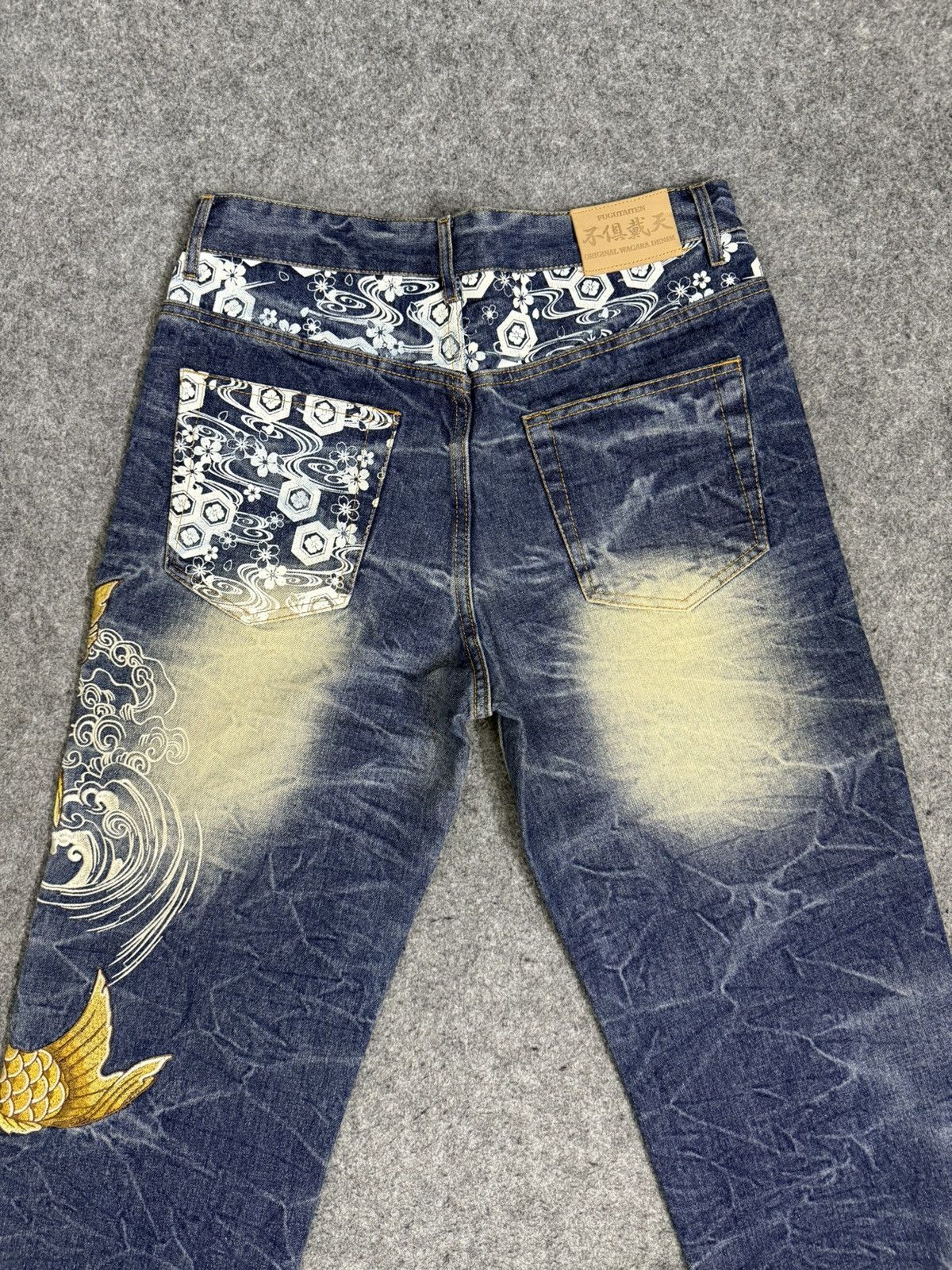 Karakuri Tamashii A4 Double Gold Koi Fish Embroidered Denim Size US 31 - 9 Thumbnail