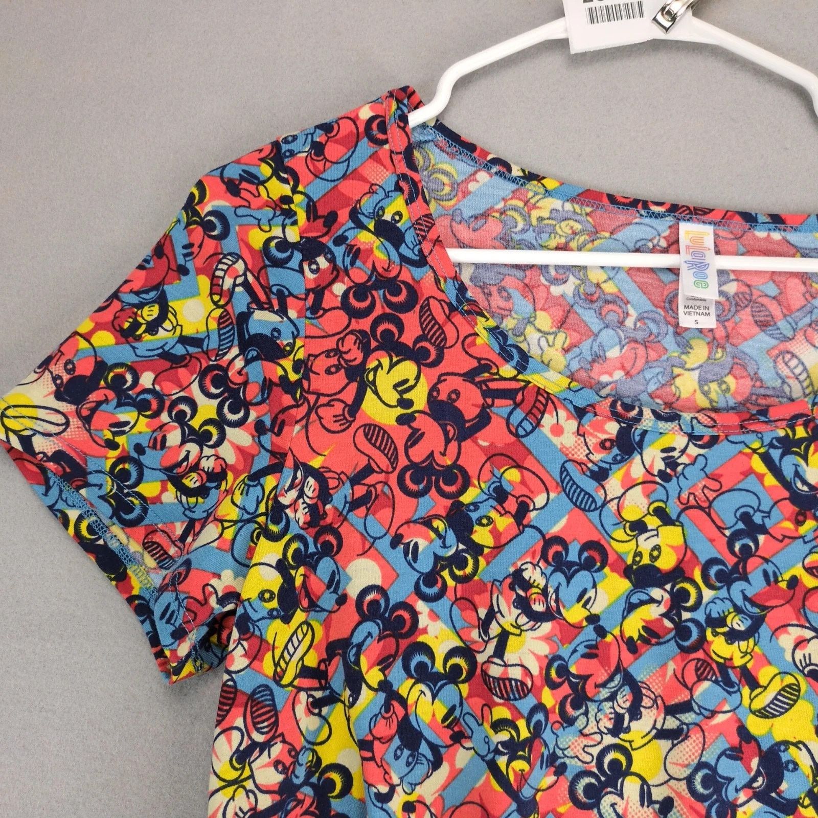 Disney Lularoe Disney Mickey Mouse Print High-Low Shirt Women's S Size S / US 4 / IT 40 - 6 Thumbnail