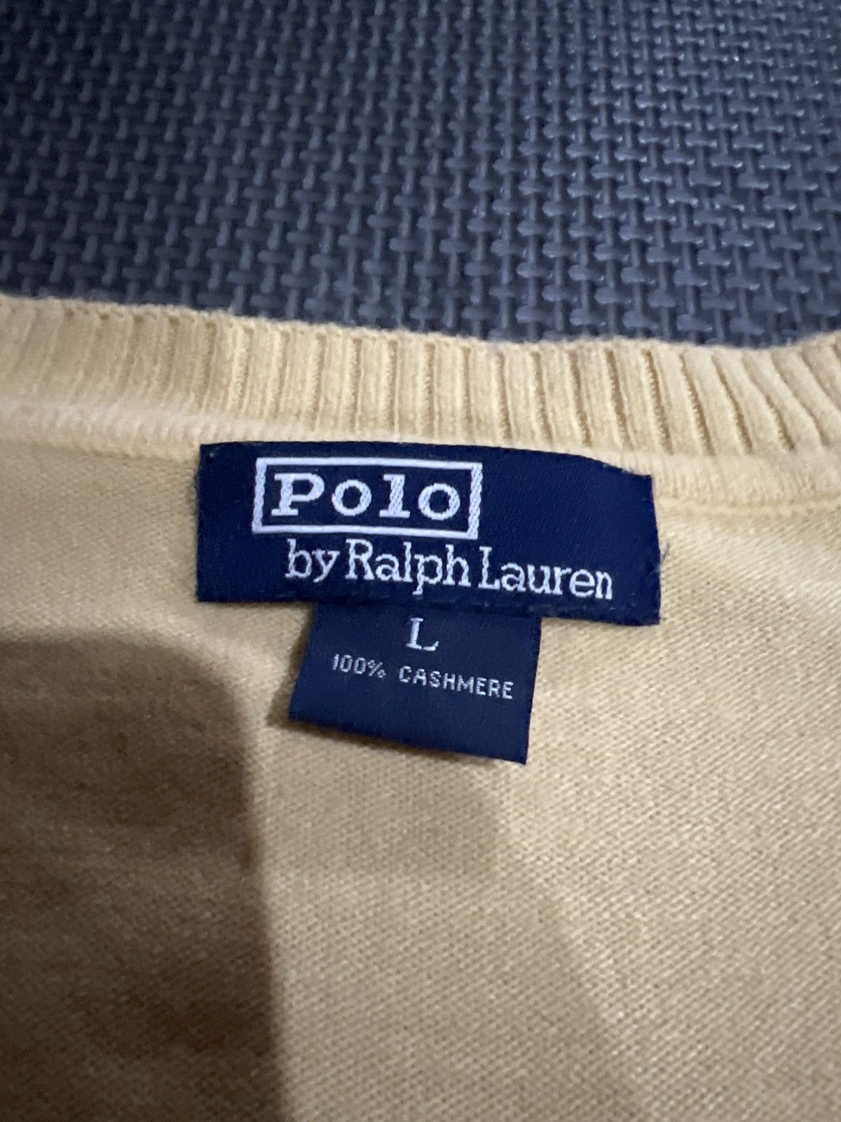 Polo Ralph Lauren Polo Ralph Lauren 100% Cashmere Crewneck Sweater Size US L / EU 52-54 / 3 - 3 Thumbnail