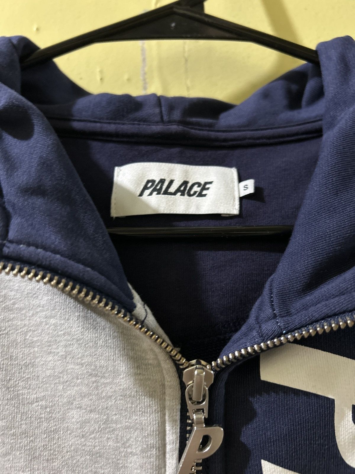 Palace Flaggo Zip Up Hoodie Size US S / EU 44-46 / 1 - 4 Thumbnail