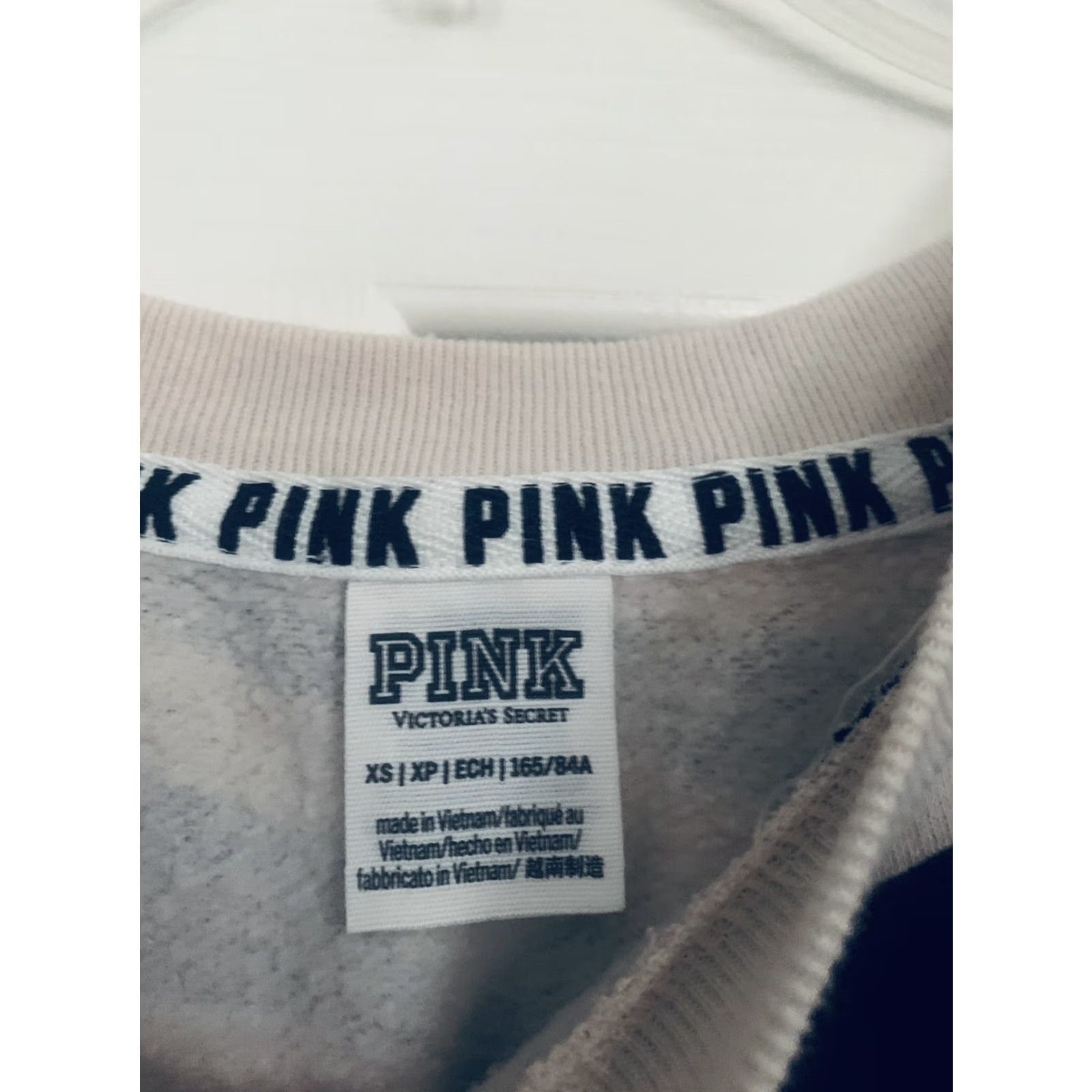 Victoria's Secret Victoria's Secret PINK Leopard Print T Shirt Sweater Women M Multicolor Classic Crew Neck Long Sleeve Size M / US 6-8 / IT 42-44 - 3 Thumbnail