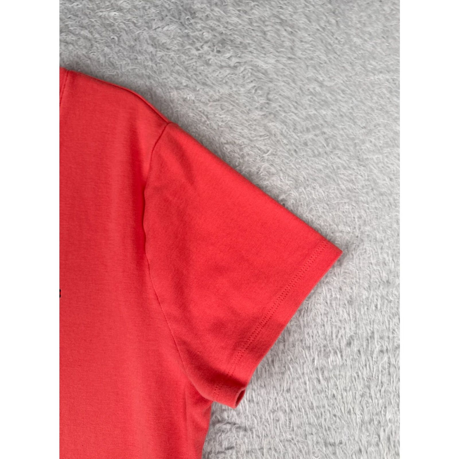 Tommy Hilfiger VINTAGE Tommy Hilfiger Shirt Womens XL Pink Coral Short Sleeve V-Neck Cotton T-Shirt Casual Logo American Designer Mens Women Boys Girls Size XL / US 12-14 / IT 48-50 - 2 Thumbnail