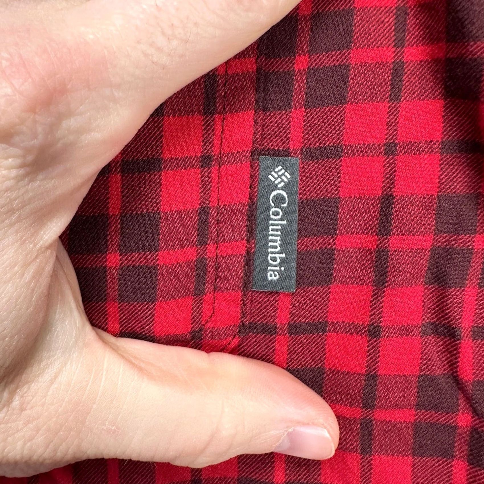 Logo 7 Columbia Adult Mens Button Down Shirt XL Red Black Plaid Pocket Logo Long Sleeve Size US XL / EU 56 / 4 - 7 Thumbnail