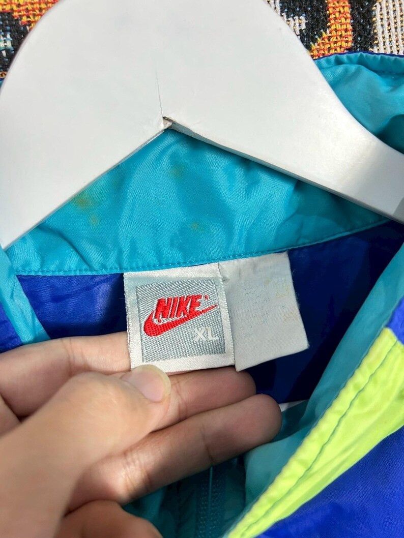 Nike Vintage 90s Nike Jacket size XL Size US XL / EU 56 / 4 - 4 Thumbnail