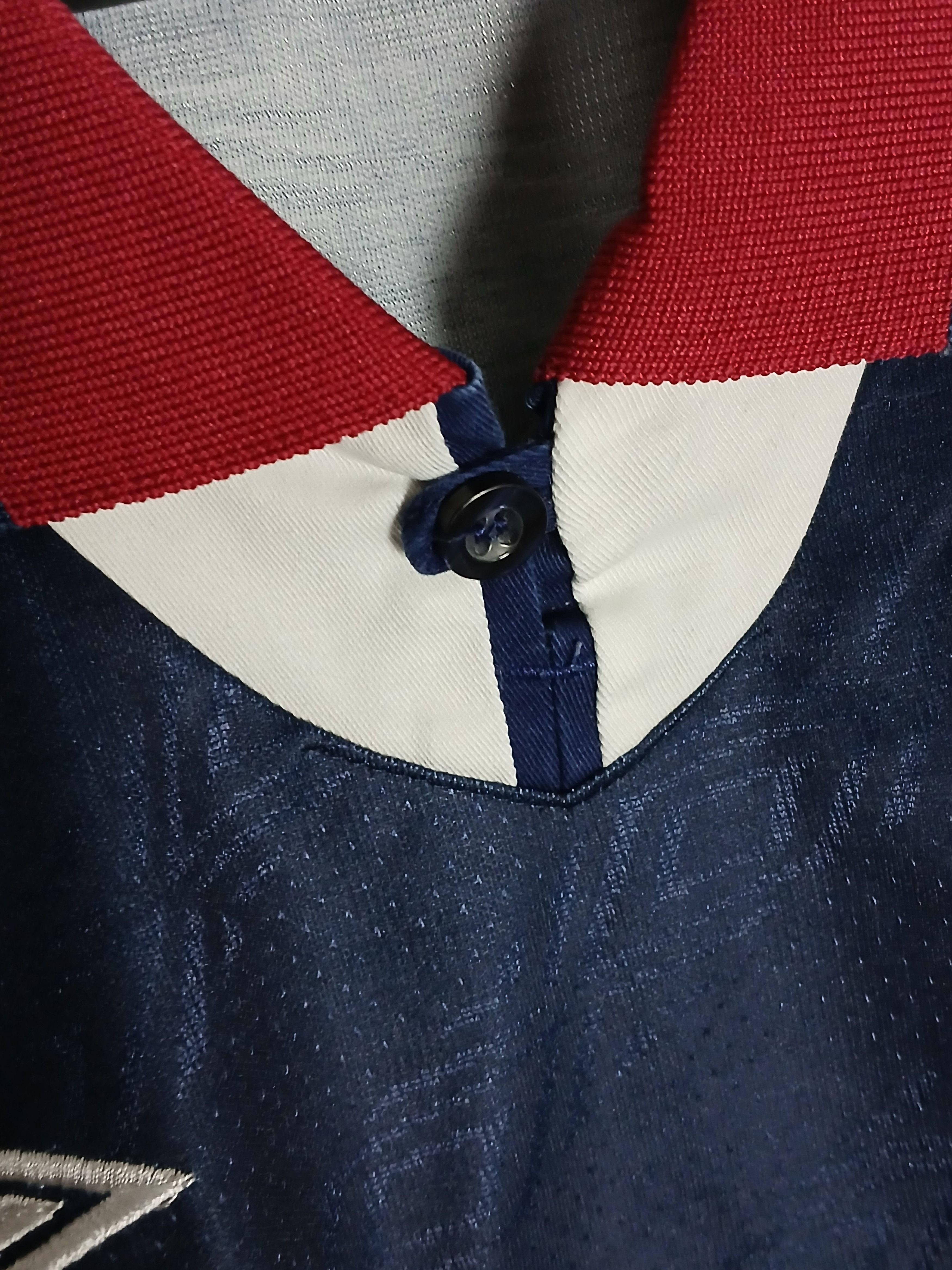 Vintage Vintage Ajax 1994/1995 Away Football Jersey T-Shirt Size US M / EU 48-50 / 2 - 8 Thumbnail