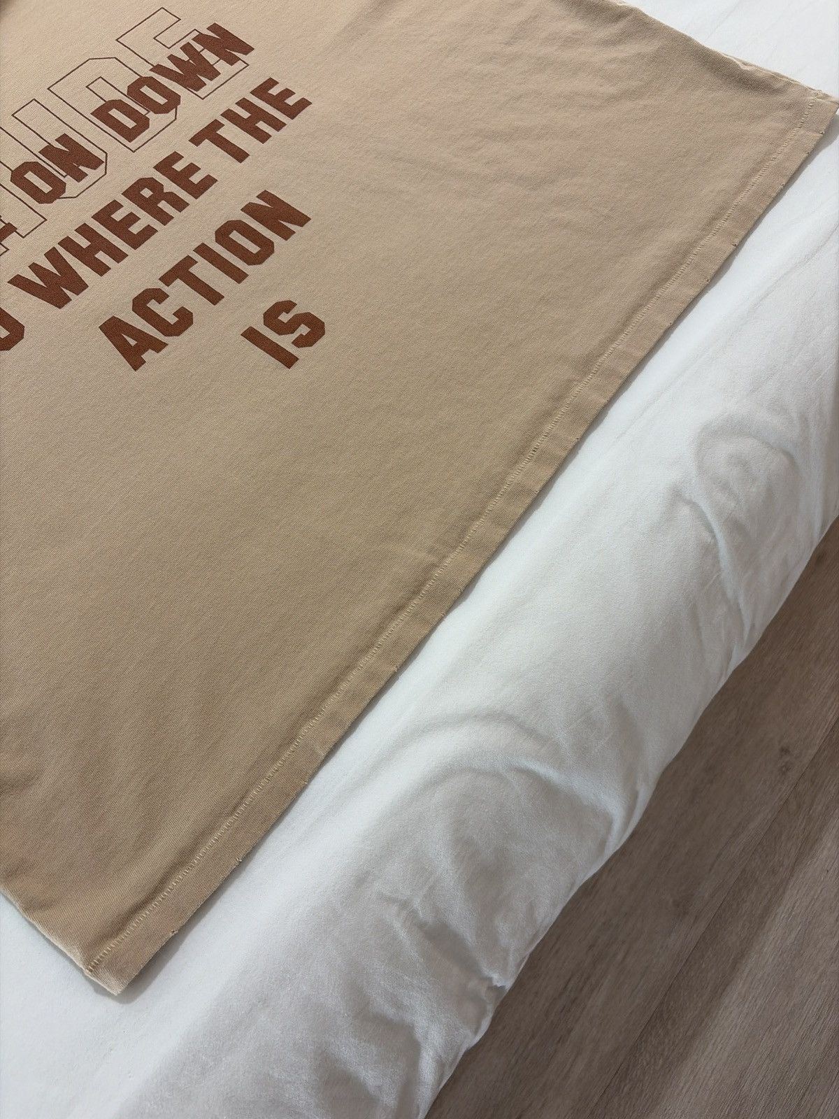 Rhude Rhude Come On Down To Where The Action Is Tee Size US XXL / EU 58 / 5 - 5 Thumbnail
