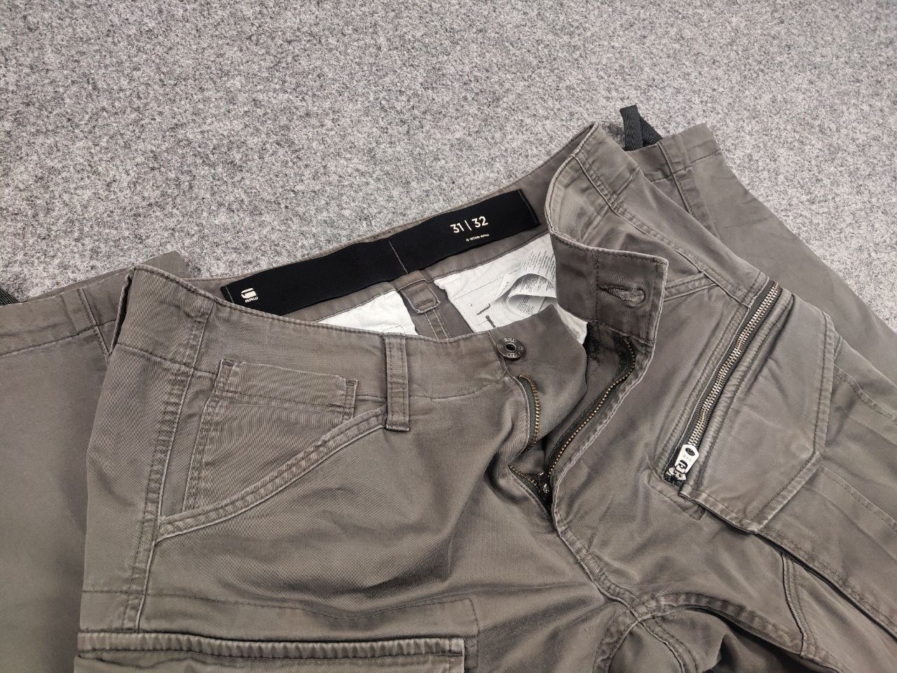 G-Star Vintage g-star raw rovic zip 3d straight tapered cargo Pants Size US 31 - 11 Thumbnail