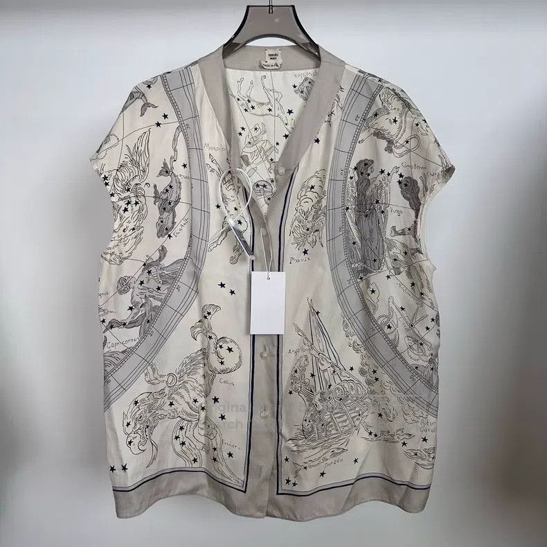Hermes Hermes white vintage sleeveless silk top Size XS / US 0-2 / IT 36-38 - 1 Thumbnail