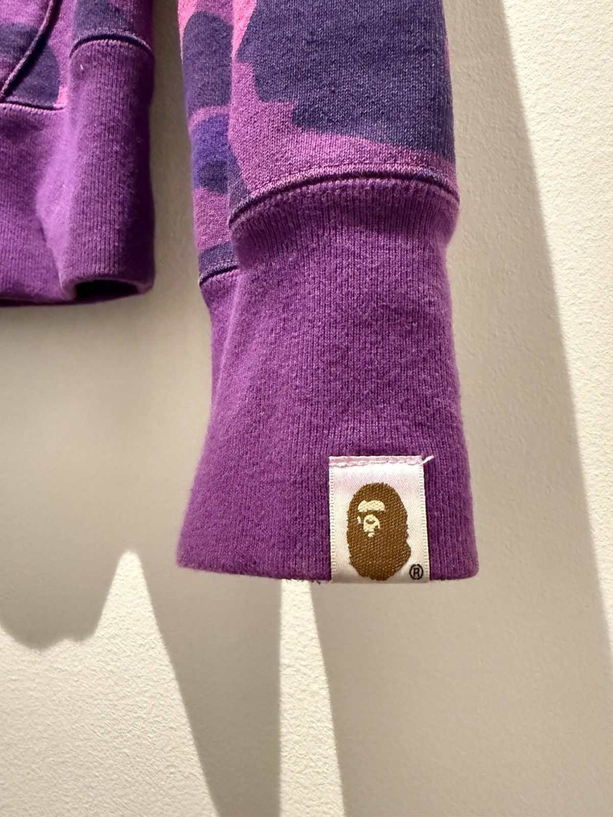 Bape Bape purple camo full zip yellow spell out hoodie size L Size US L / EU 52-54 / 3 - 4 Thumbnail