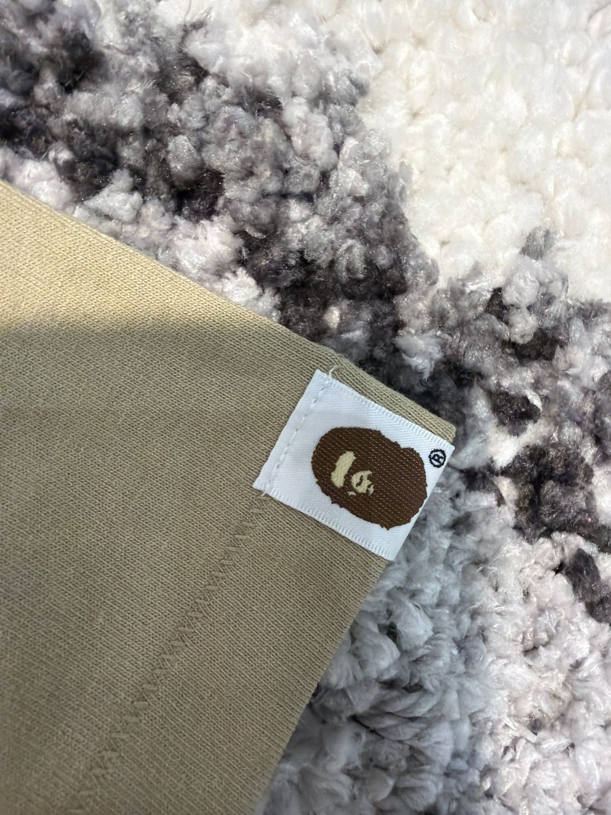 Bape Bape Tee College Letter Size-S Brand New Quick Shipping Size US S / EU 44-46 / 1 - 7 Thumbnail