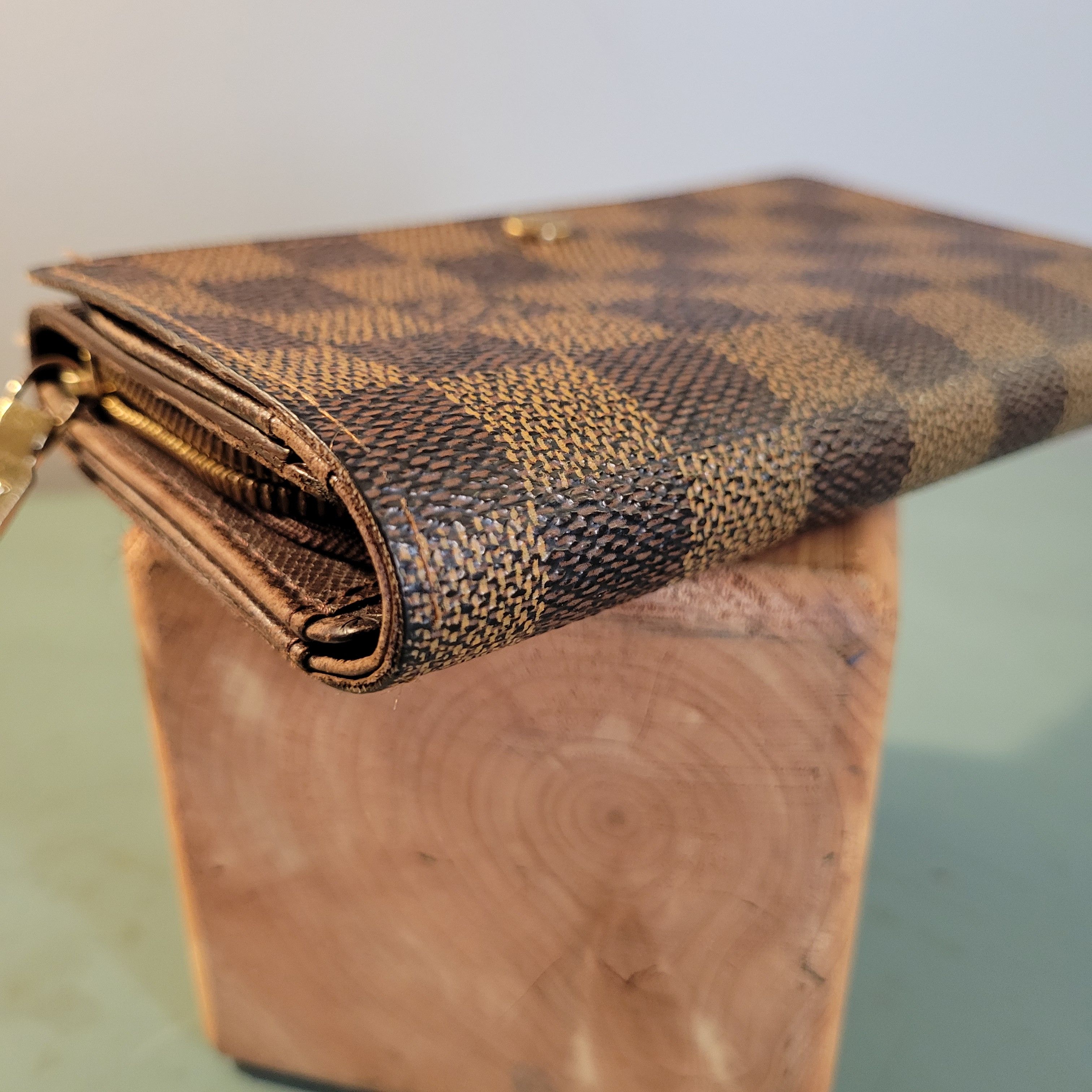 Louis Vuitton LV Damier Ebene Compact Long Wallet Size ONE SIZE - 7 Thumbnail