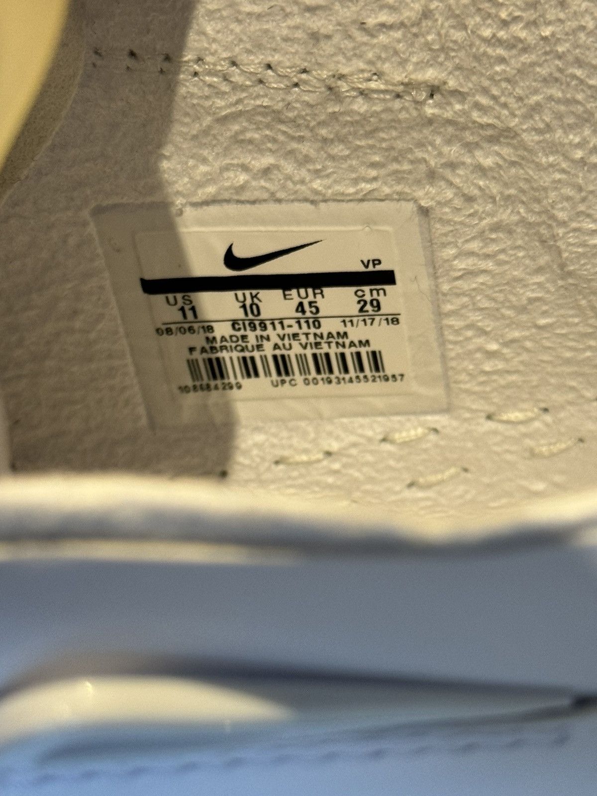 Nike Kobe 1 - Size 11 - “Noise Cancellation” Size US 11 / EU 44 - 12 Thumbnail
