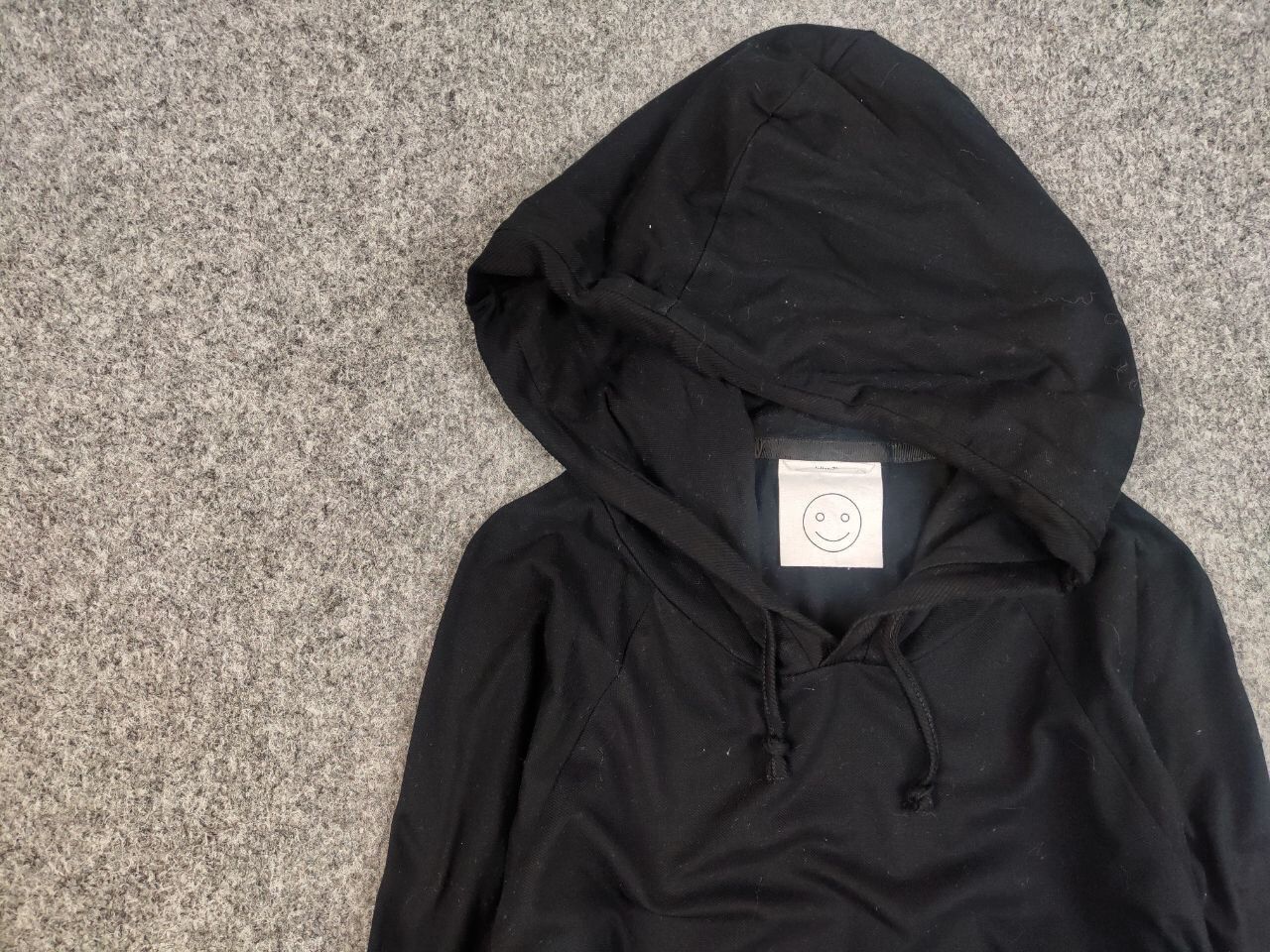Julian Zigerli Julian Zigerli Design Germany Black Light minimalism Hooded Size US L / EU 52-54 / 3 - 11 Thumbnail