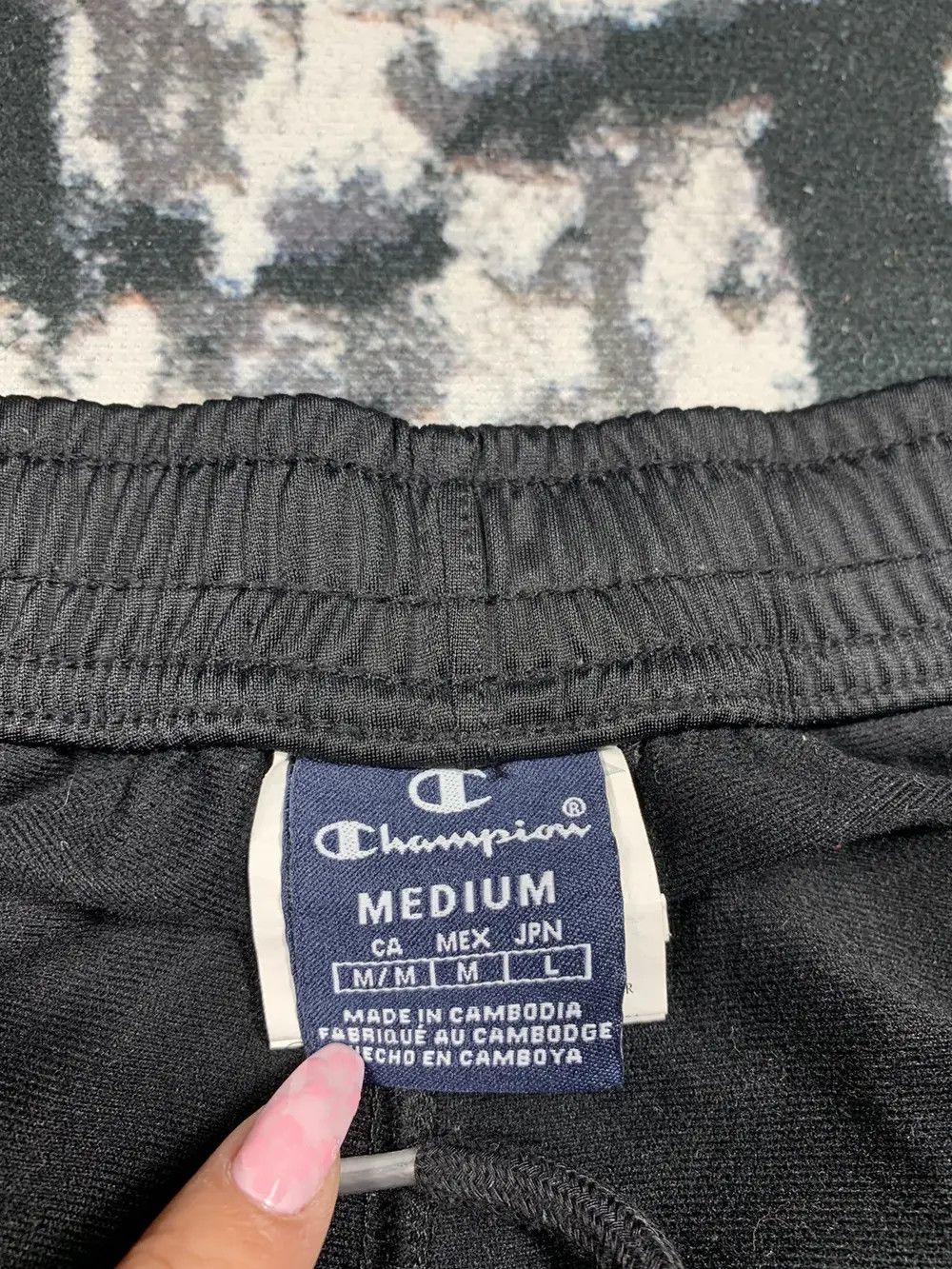 Champion × Vintage Vintage Champion baggy pants sweatpants skate hip hop style Size US 30 / EU 46 - 6 Thumbnail