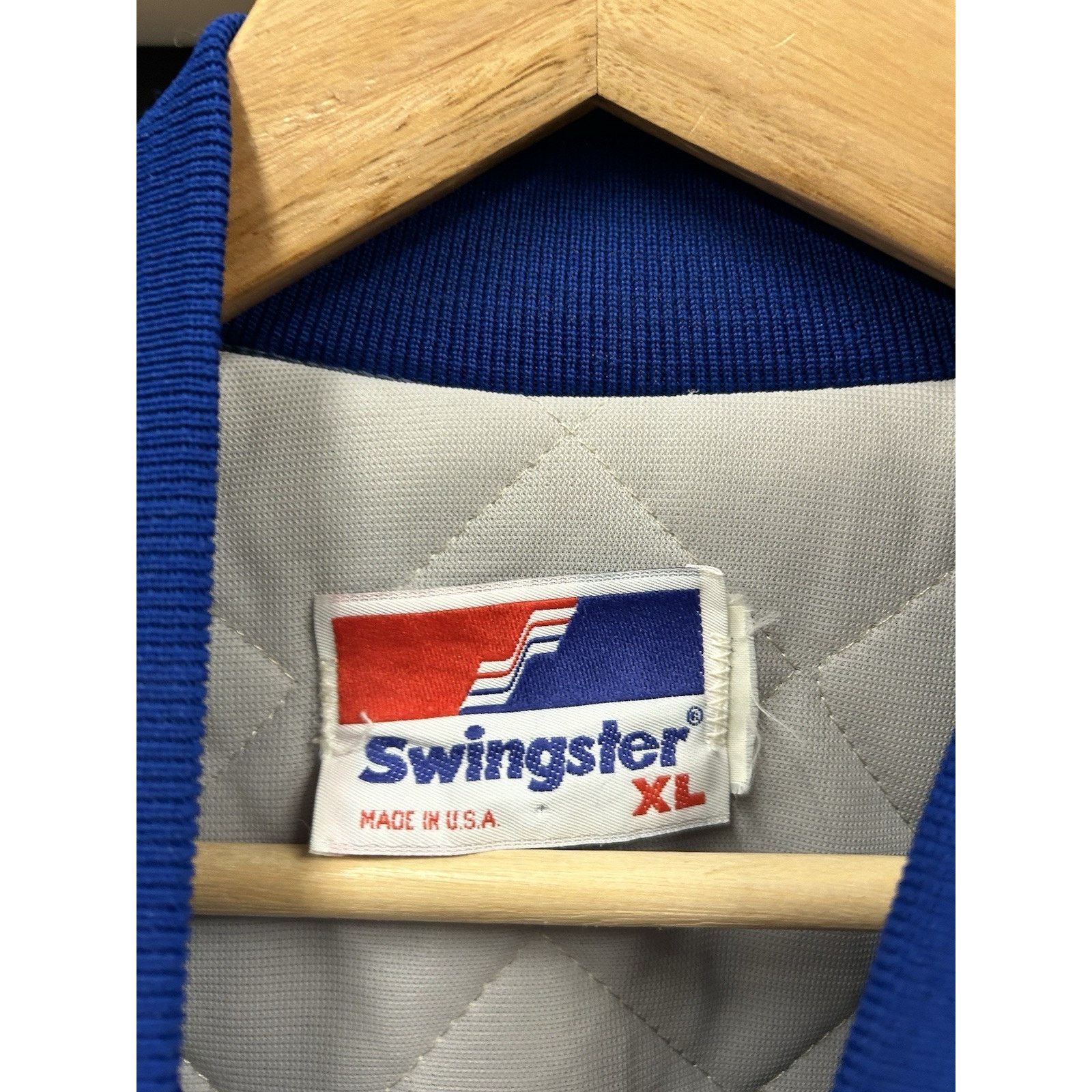 VTG 80s Chicago Cubs XL Swingster Satin Bomber Jacket USA