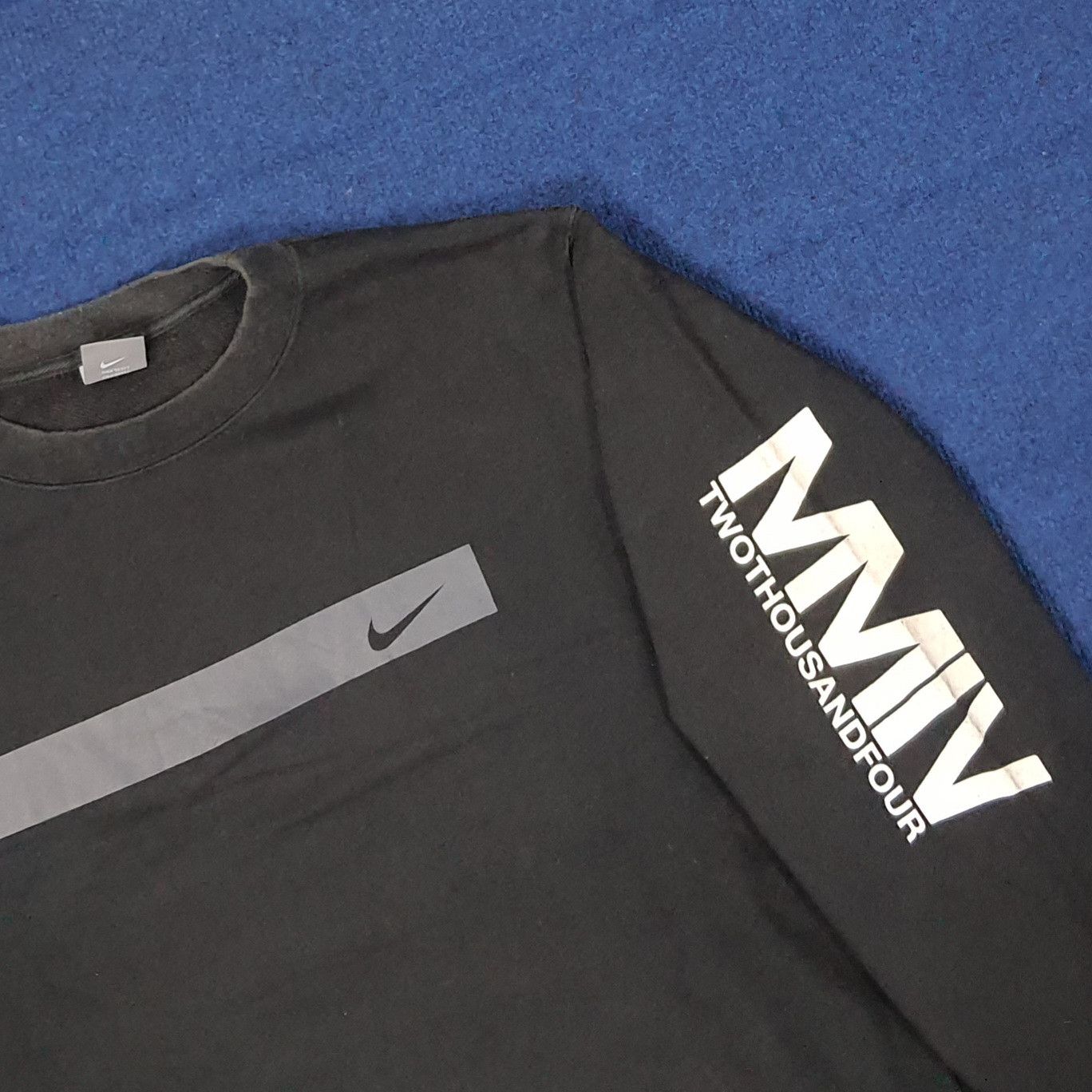 Nike Vintage Nike MMIV Sweatshirt C254N8 Size US L / EU 52-54 / 3 - 2 Thumbnail