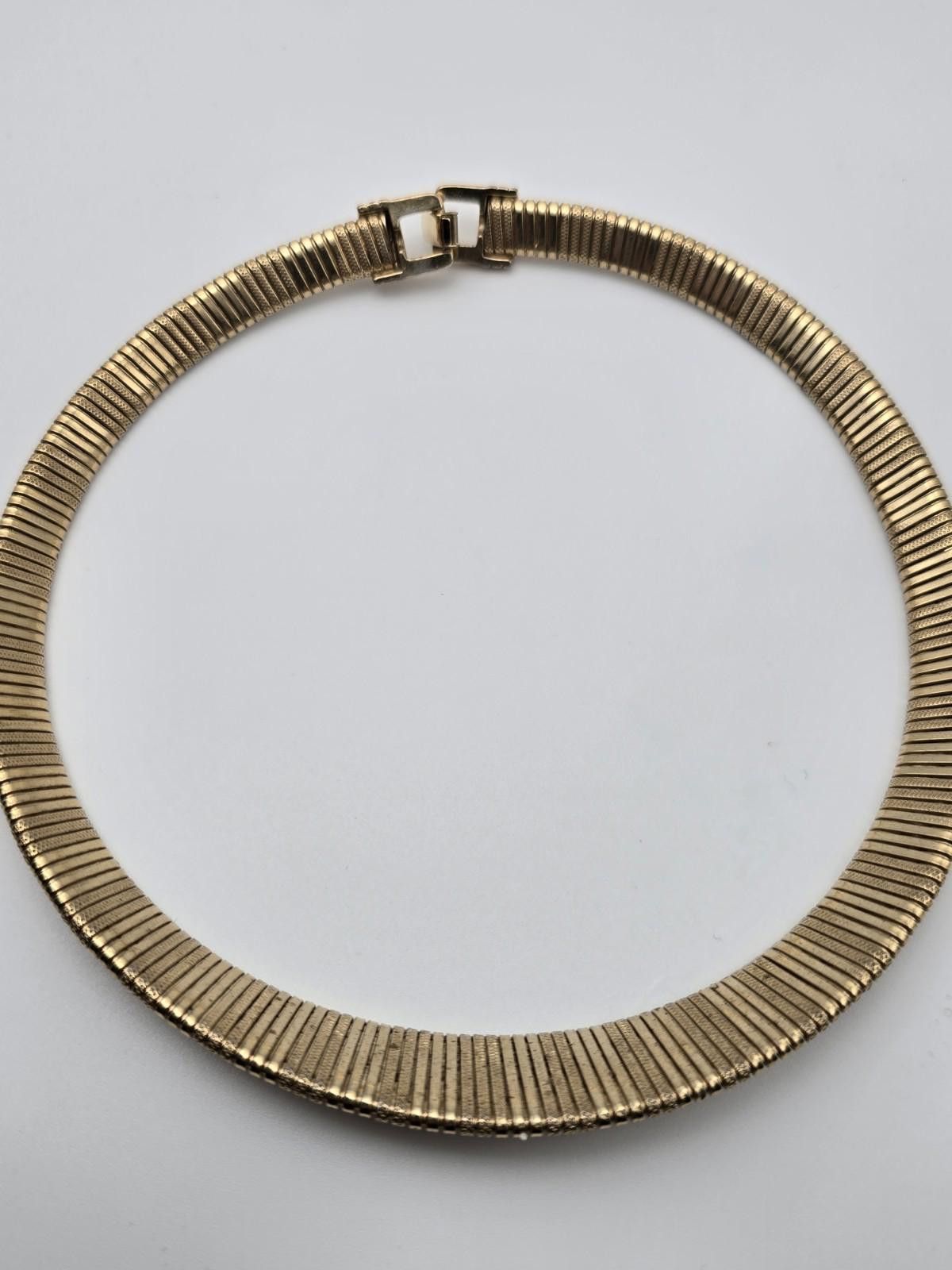 Other Vintage Signed Trifari Gold Tone Reversible Omega Necklace Size ONE SIZE - 8 Thumbnail