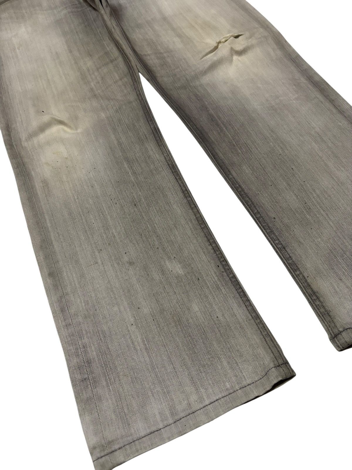 Burberry Vtg Burberry Japan Faded Distressed Jeans Size US 31 - 3 Thumbnail