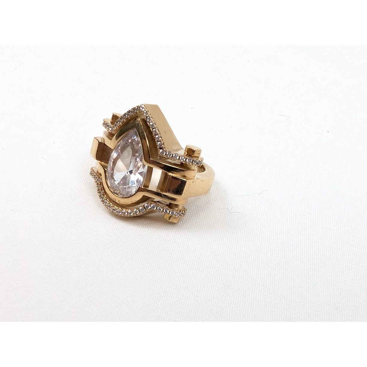 Bottega Veneta o1rshd1 Size: 11 / Cubic Zirconia Ring in Gold Silver White Size ONE SIZE - 5 Thumbnail