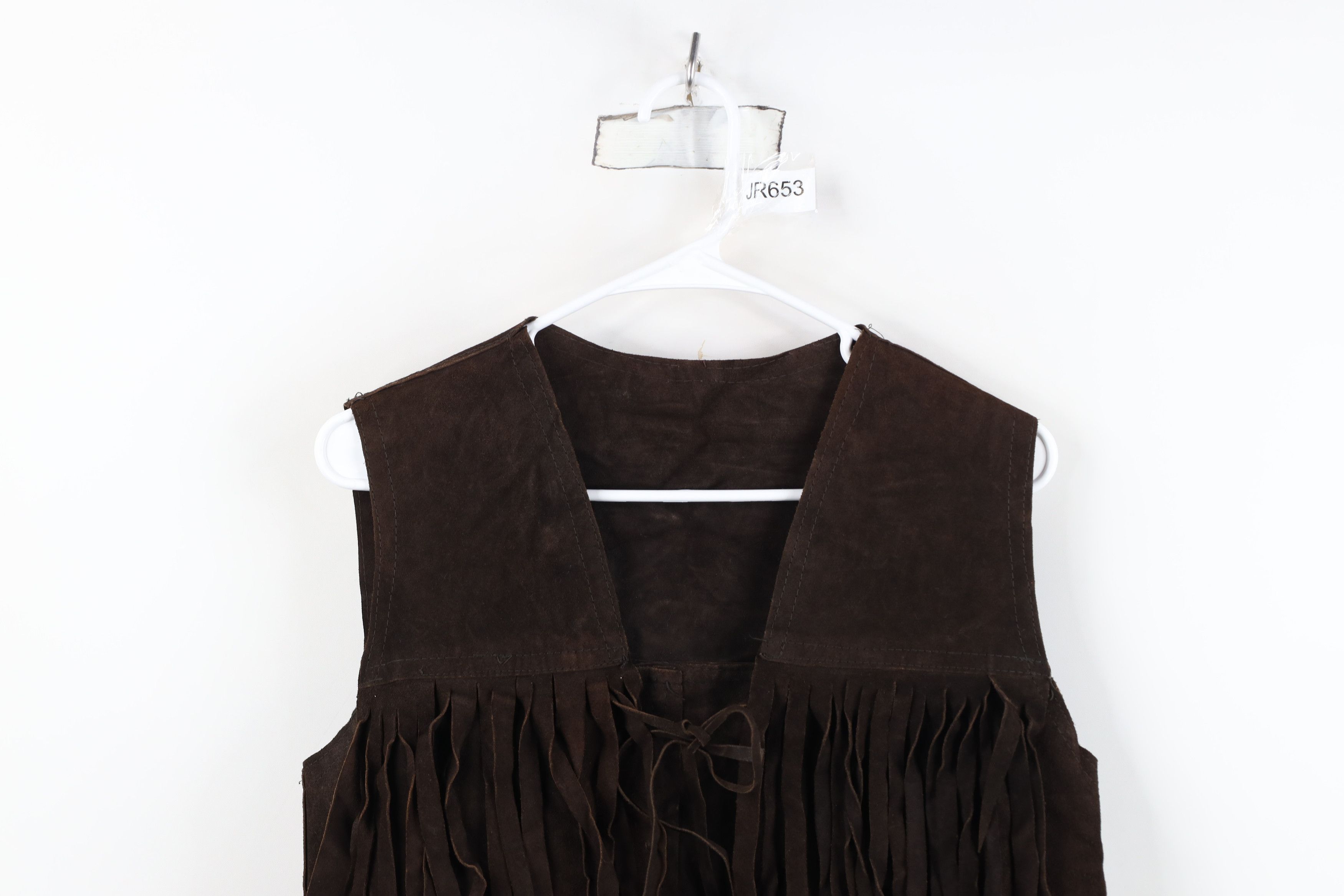 Vintage Vintage 60s 70s Boho Chic Fringed Suede Leather Vest USA Size L / US 10 / IT 46 - 2 Thumbnail
