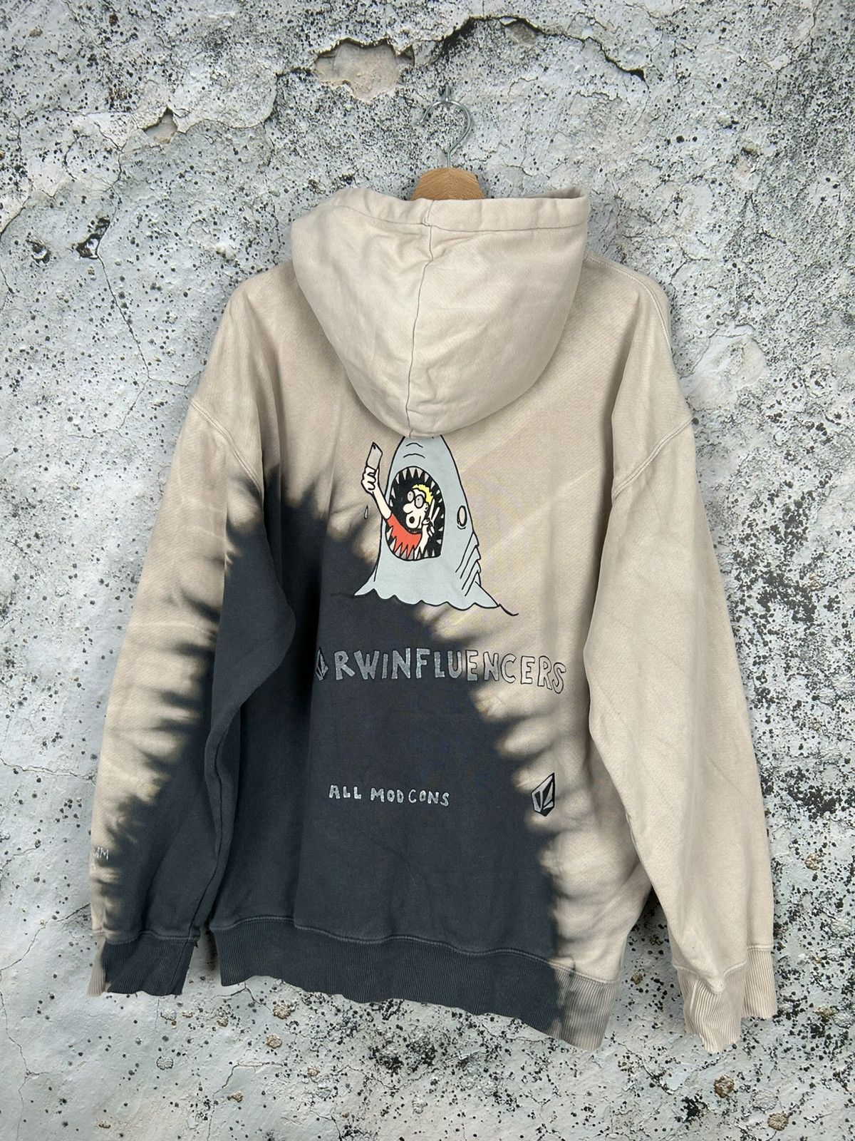 Other Volcom Hoodie Skateboarding Hype Streetwear Vintage Size US M / EU 48-50 / 2 - 1 Thumbnail