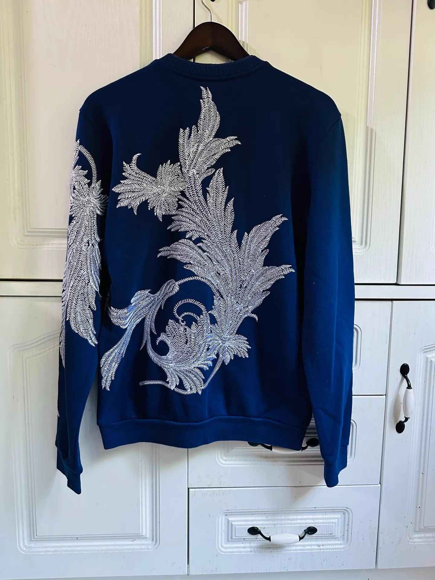 Versace Versace Runway 2-Sided Embroidered Sweatshirt Size S 98New Size US S / EU 44-46 / 1 - 2 Thumbnail