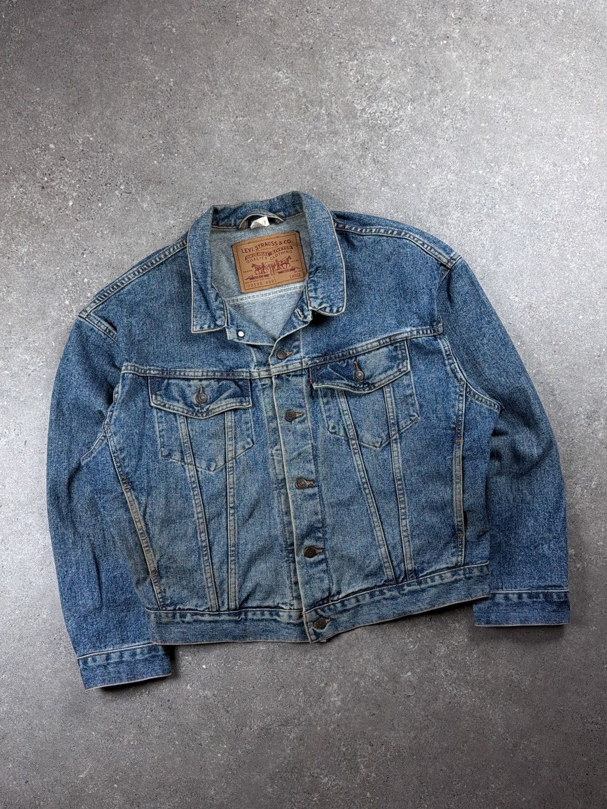 Levi's Vintage Levi’s Denim Jacket 70598 4891 Size US L / EU 52-54 / 3 - 1 Thumbnail