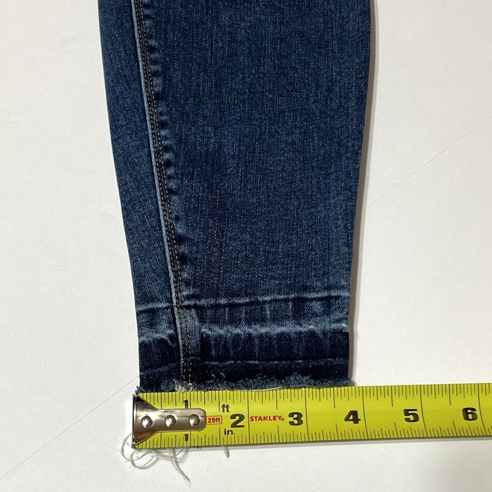 Spanx SPANX Women's Distressed Ankle Skinny High Rise Jeans Size Large Regular Stretch Blue Denim Slimming Raw Hem Size 36" / US 14 / IT 50 - 7 Thumbnail