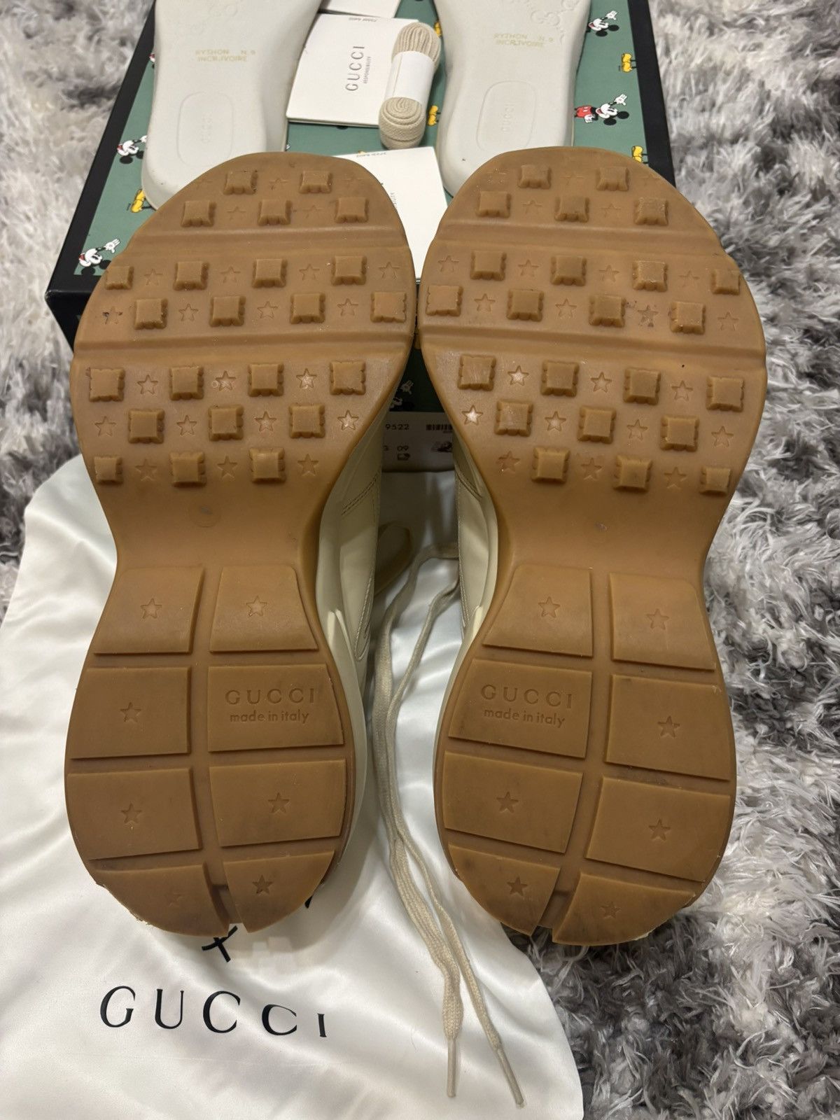 Gucci New Super Rare Gucci x Mickey Mouse Rhyton Leather Sneaker Size US 9 / EU 42 - 9 Thumbnail