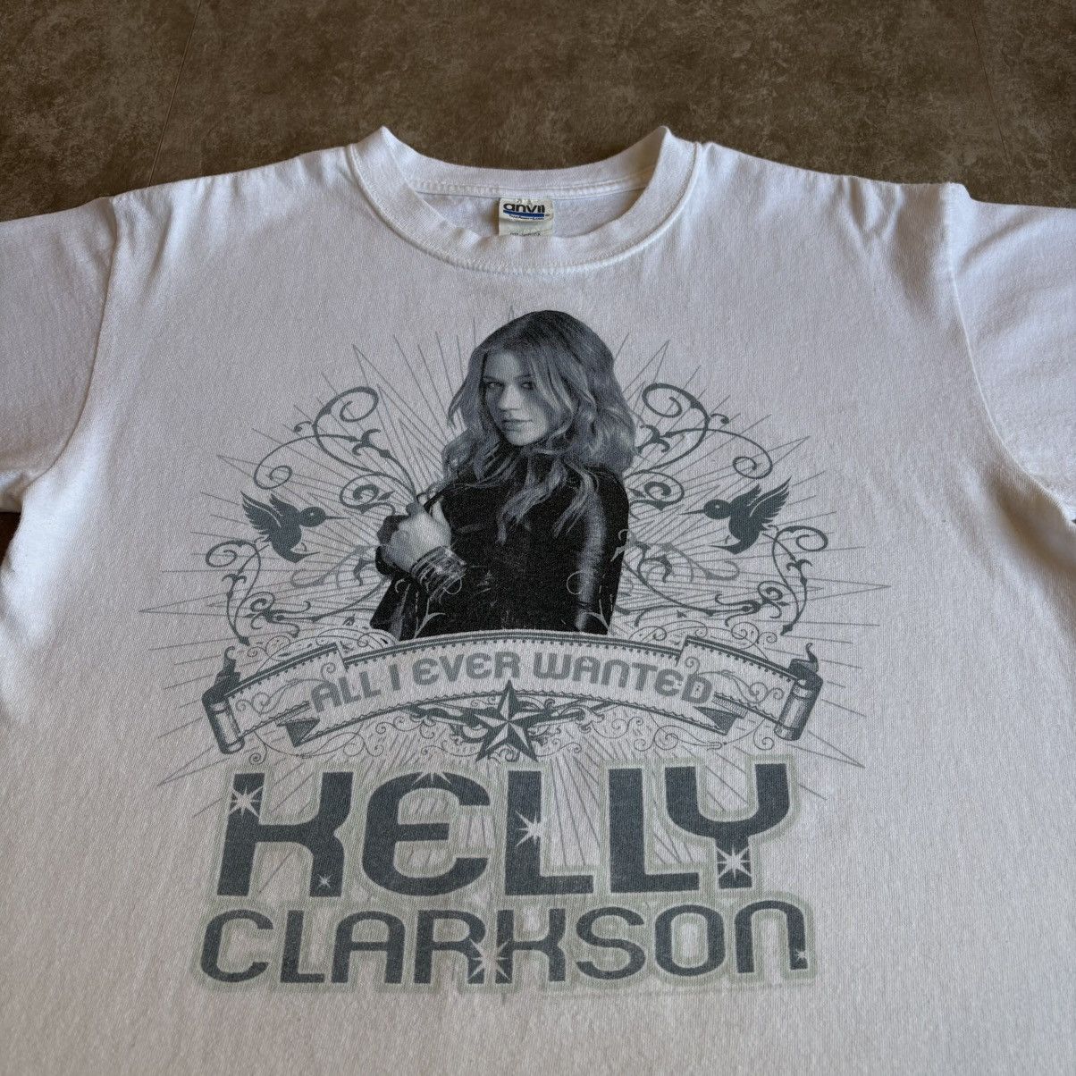 Vintage Vintage 2000s Kelly Clarkson All I Ever Wanted Tour T Shirt Size US M / EU 48-50 / 2 - 1 Thumbnail