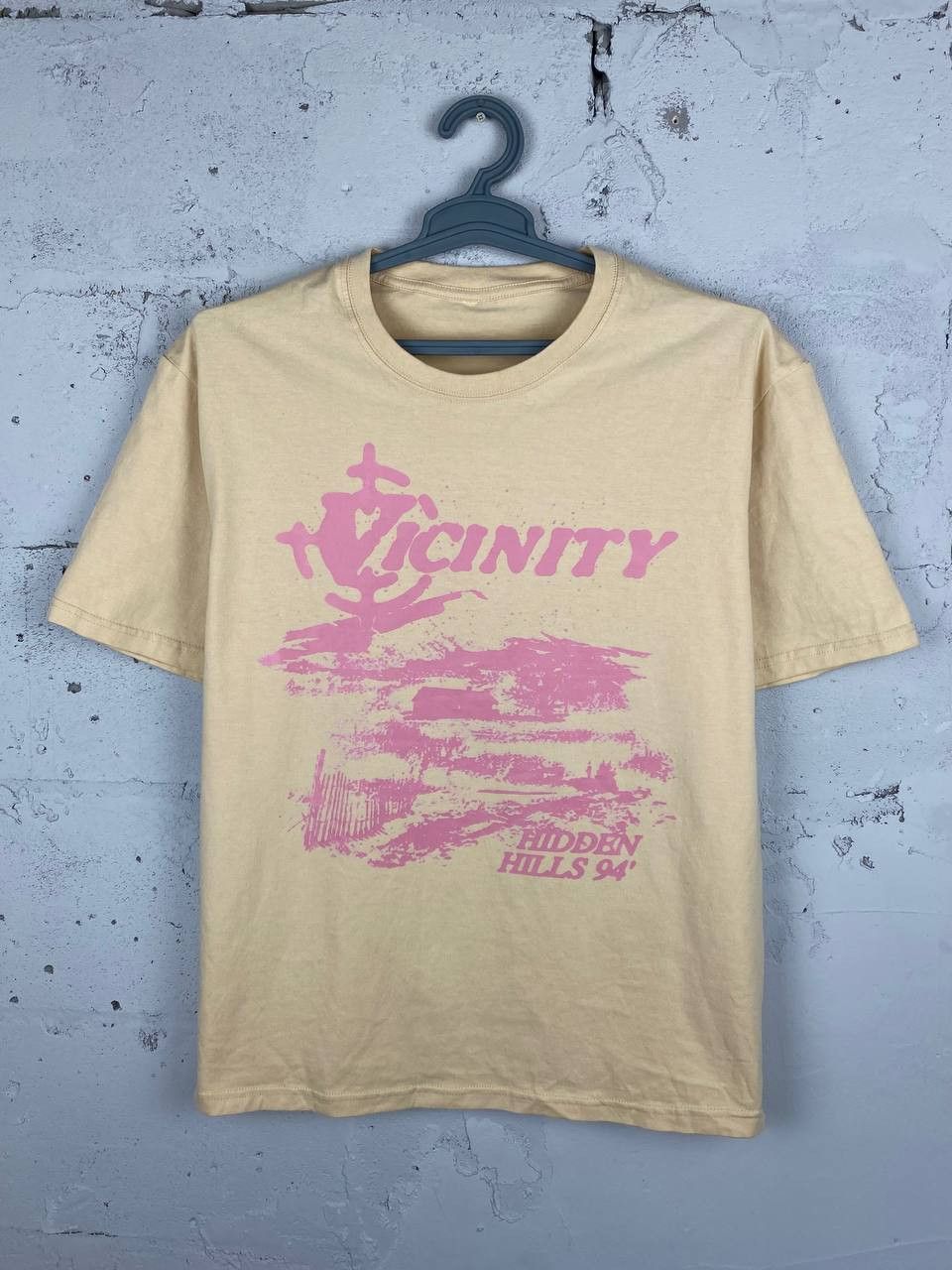 Designer Vicinity Hidden Hills 94' Japan Tee Size US M / EU 48-50 / 2 - 1 Thumbnail