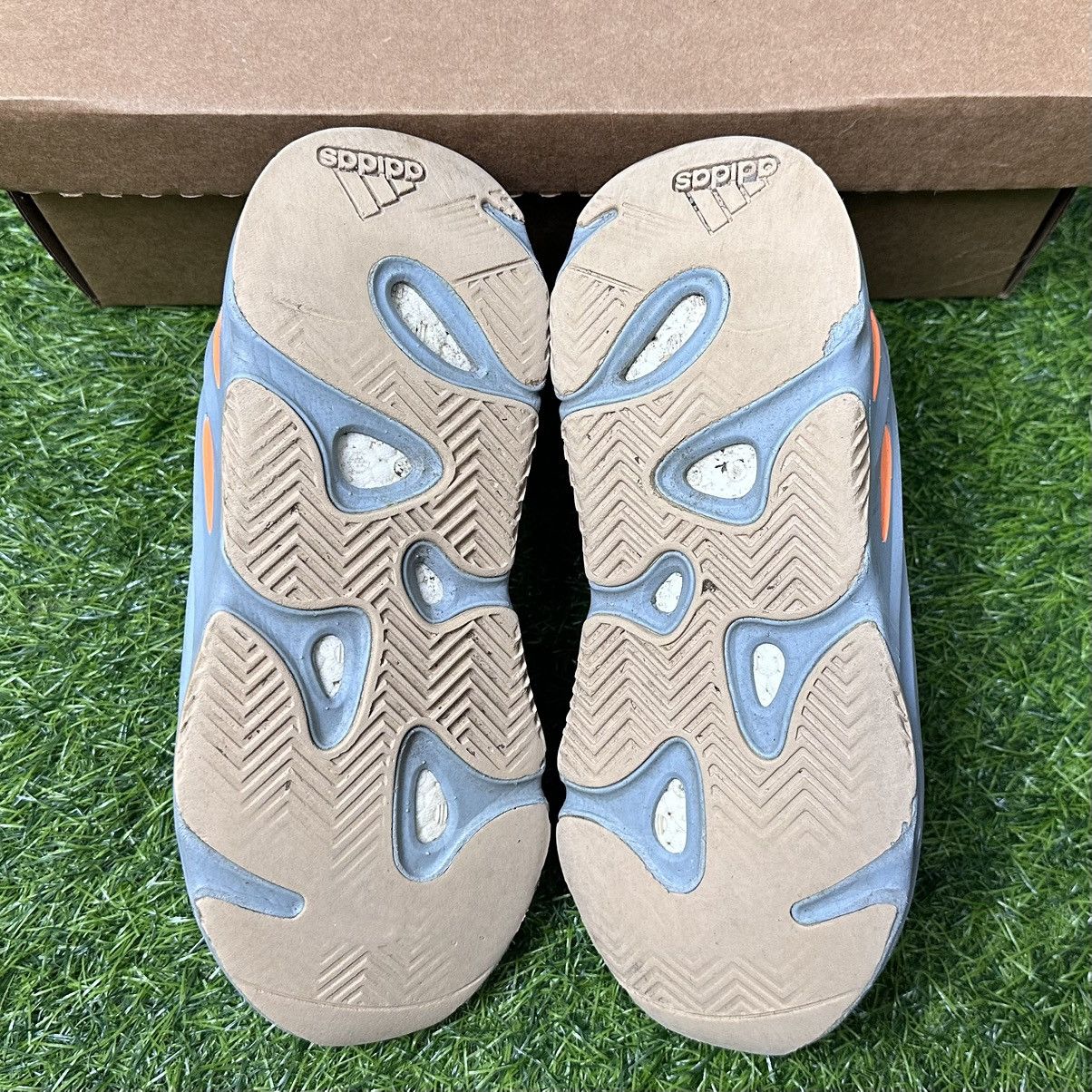 Adidas Adidas Yeezy Boost 700 Carbon Blue Size US 7 / EU 40 - 4 Thumbnail