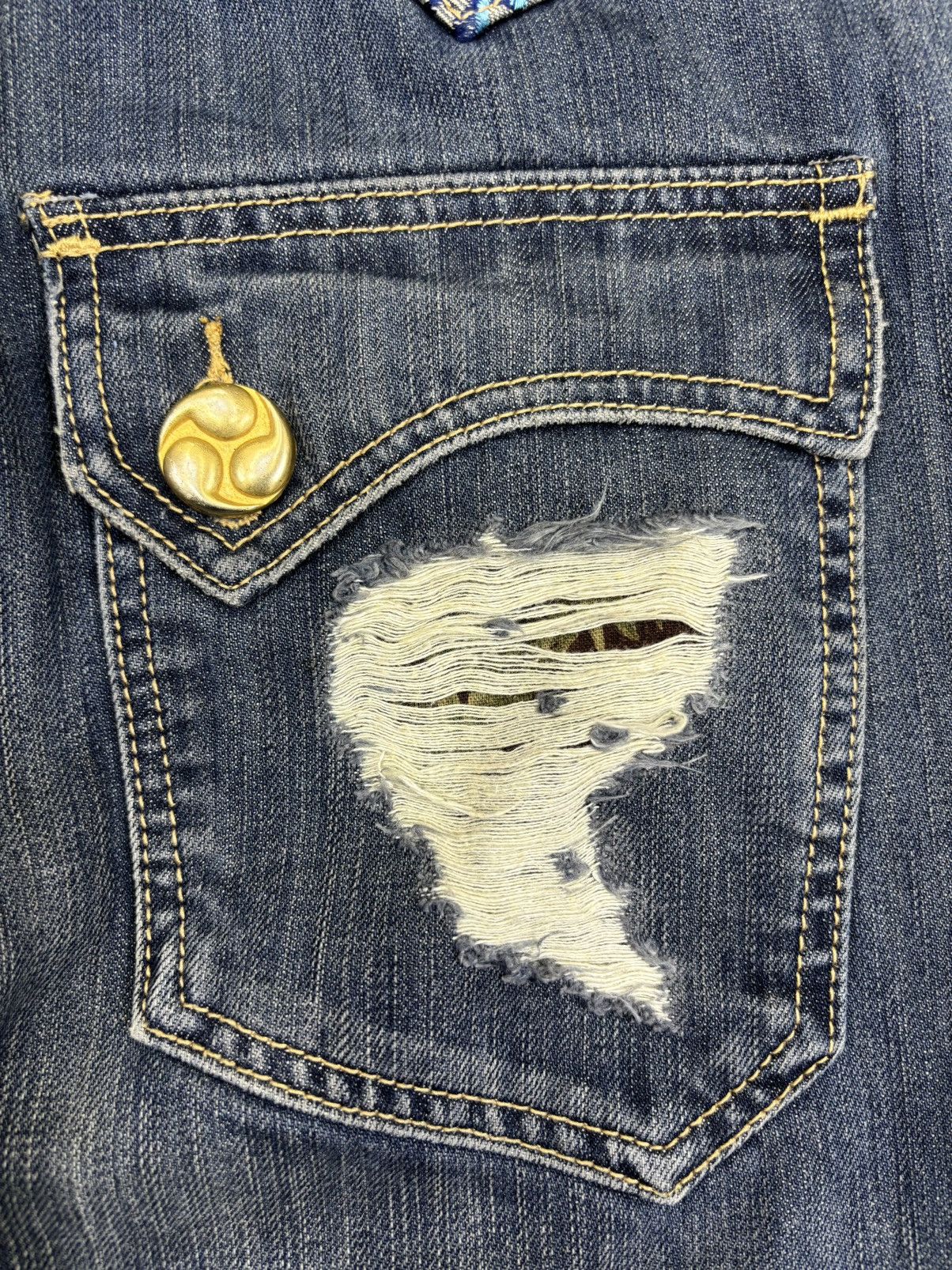 Japanese Brand 💥Archival💥Osaka Big Train Loose Distressed Denim F832 Size US 32 / EU 48 - 15 Thumbnail